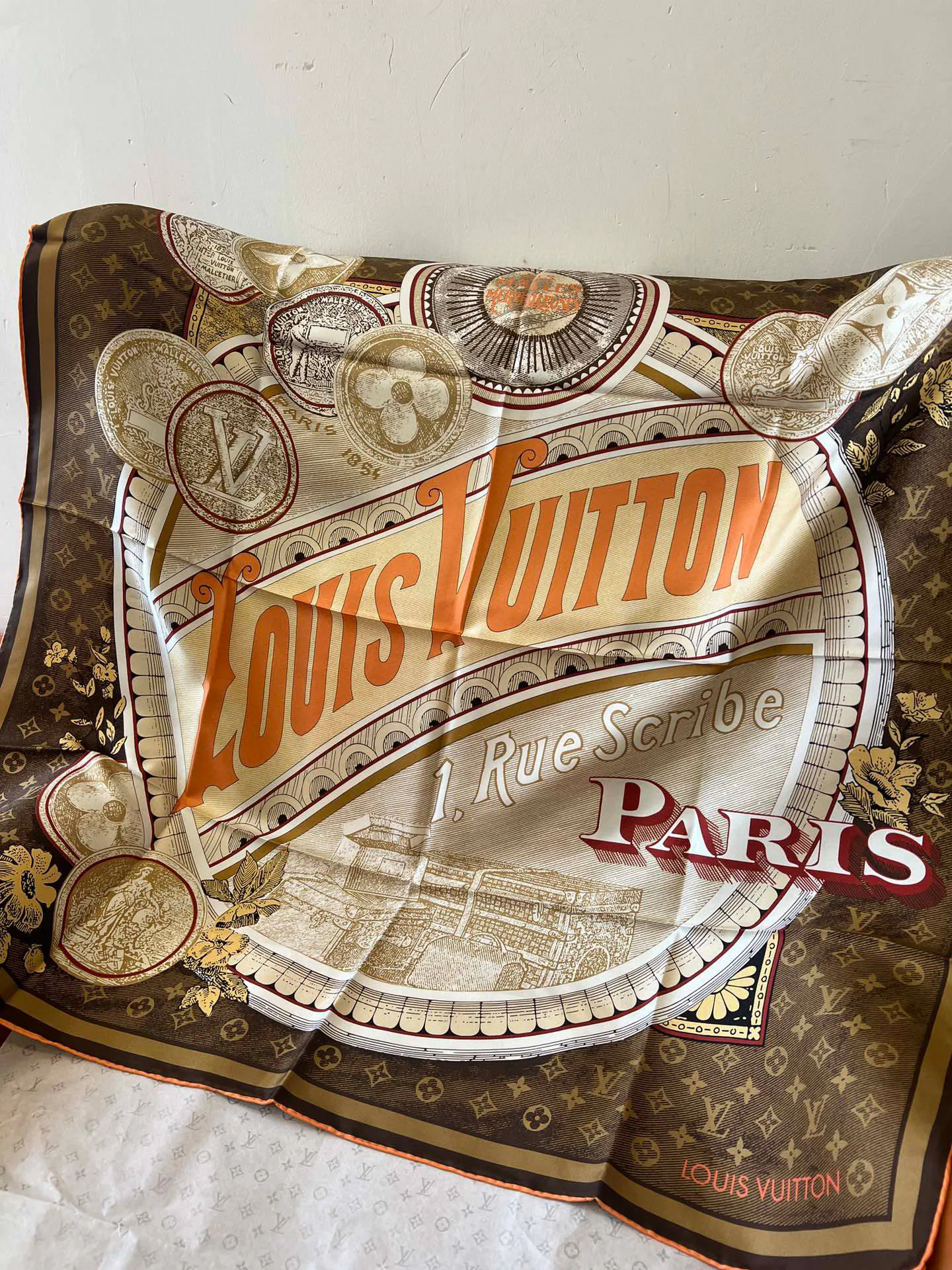 Шарфы Louis Vuitton 7211