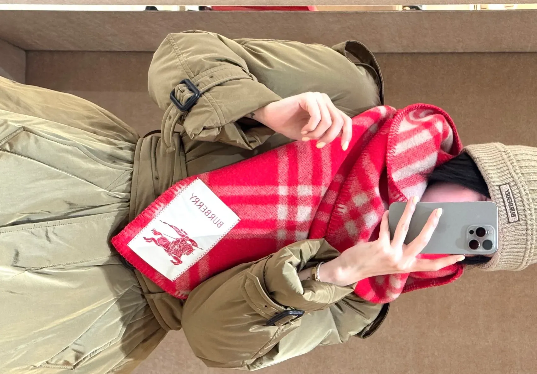 Шарфы Burberry 832108