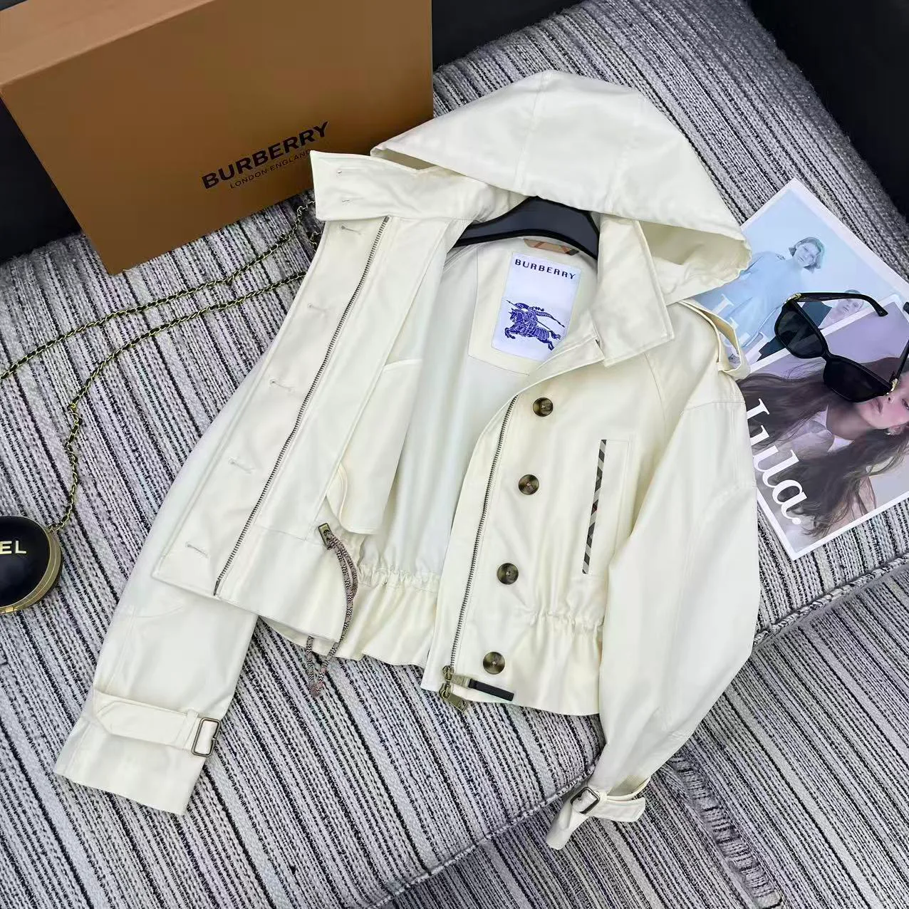 Тренчи Женские Burberry 12636019