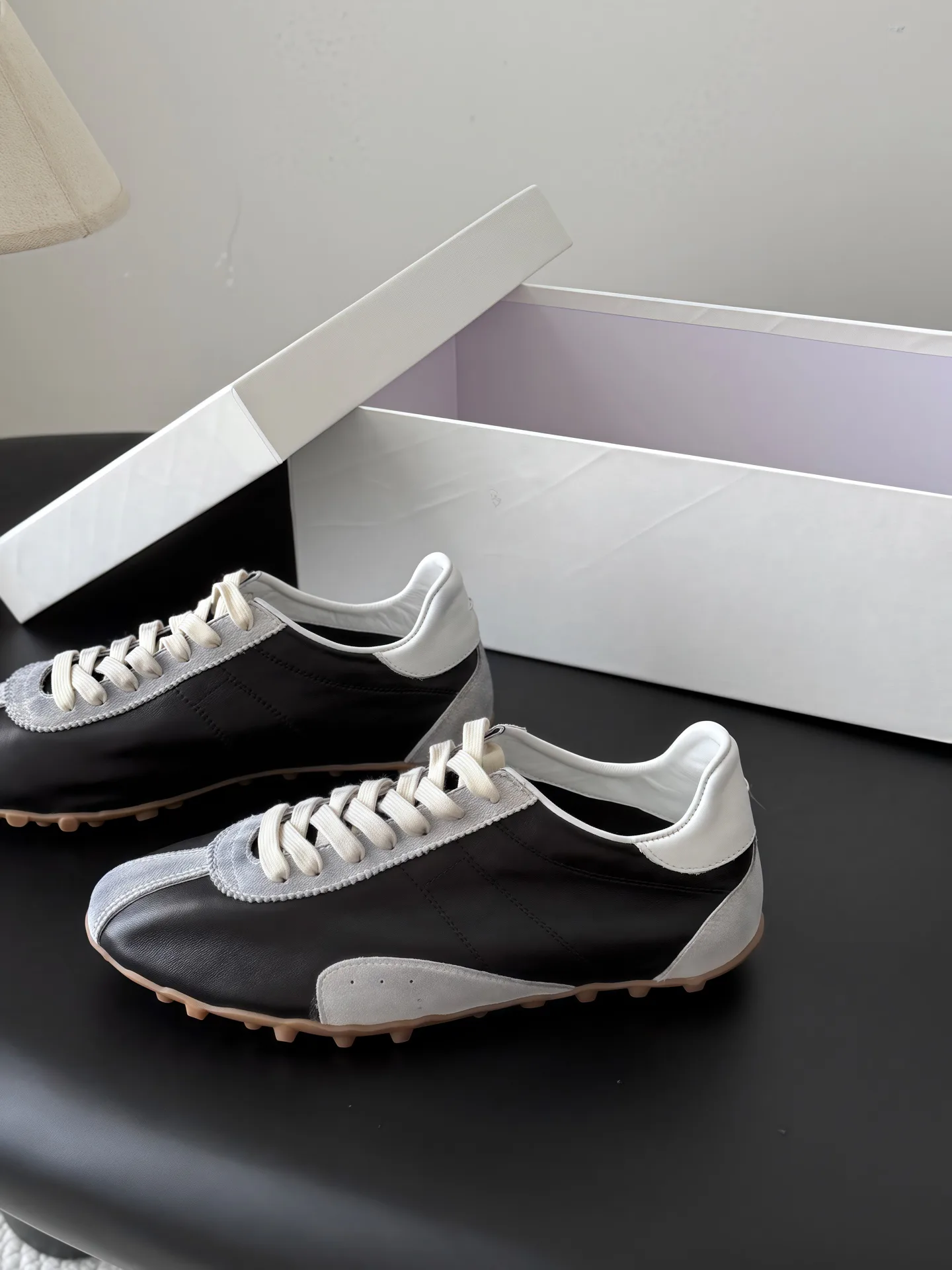 Кроссовки Женские Maison Margiela 17526753