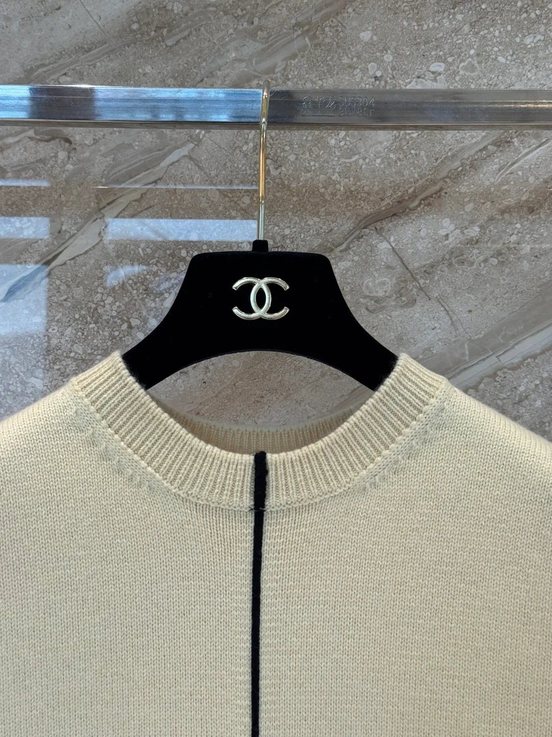 Жилеты Женские Chanel 12813568