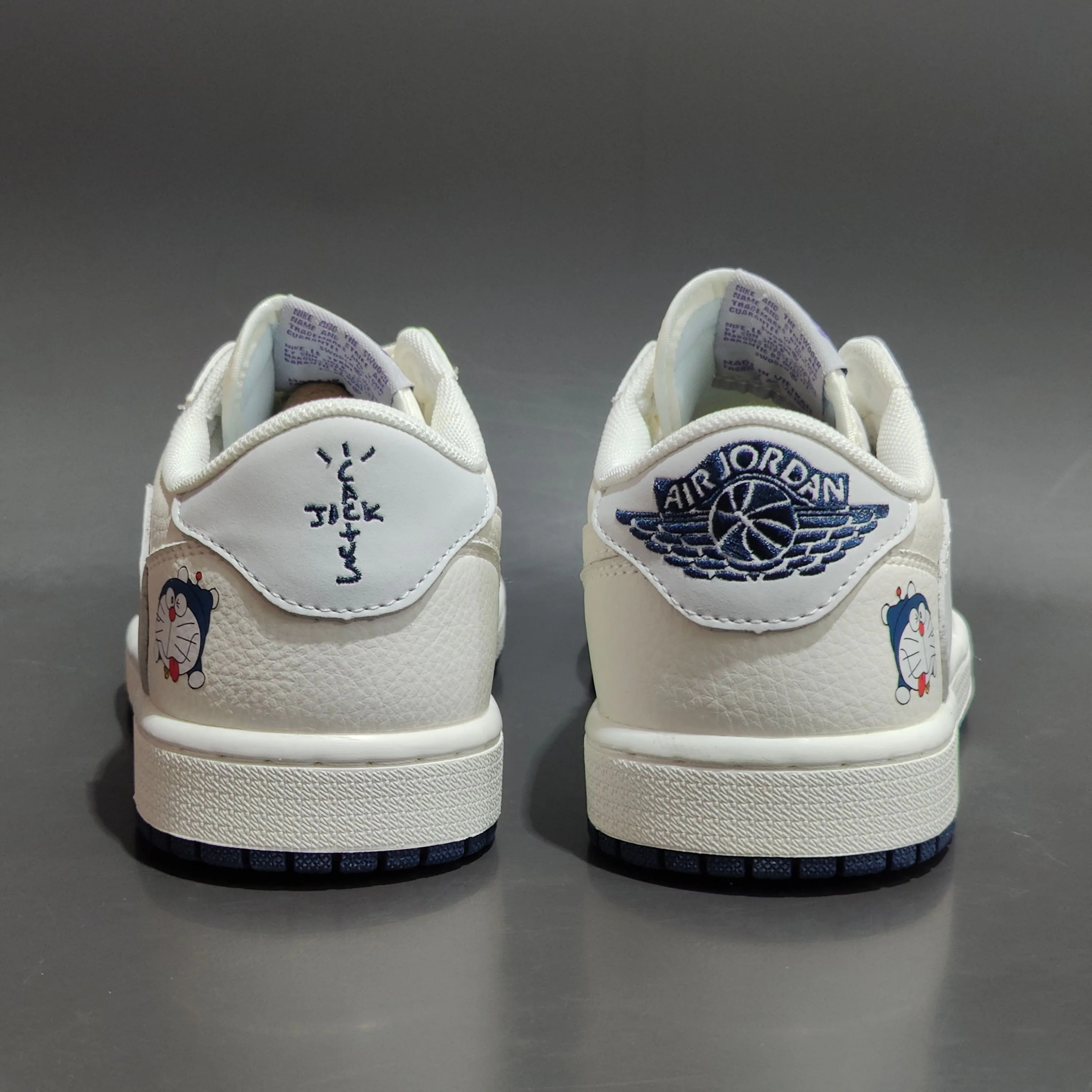 Кроссовки Женские Louis Vuitton 5061313