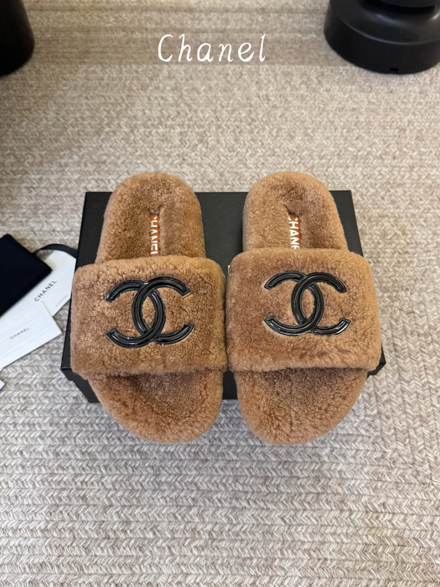 Тапочки Женские Chanel 17935001