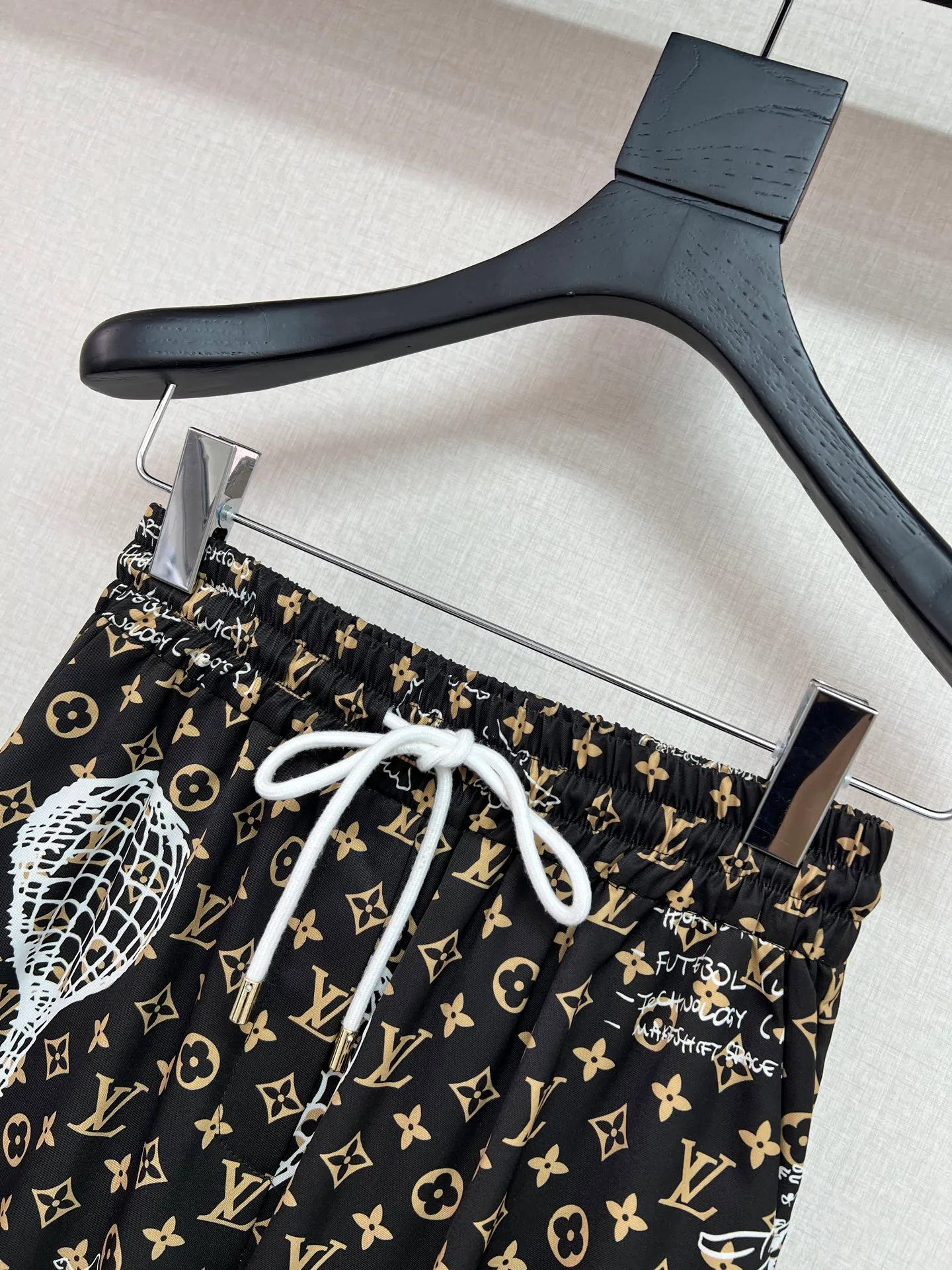 Брюки Женские Louis Vuitton 11409469