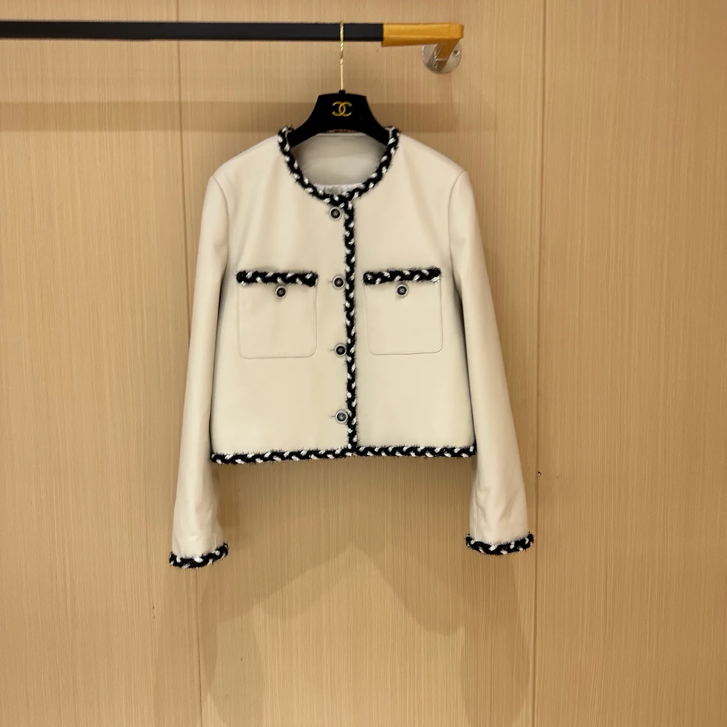 Жакеты Женские Chanel 11007727