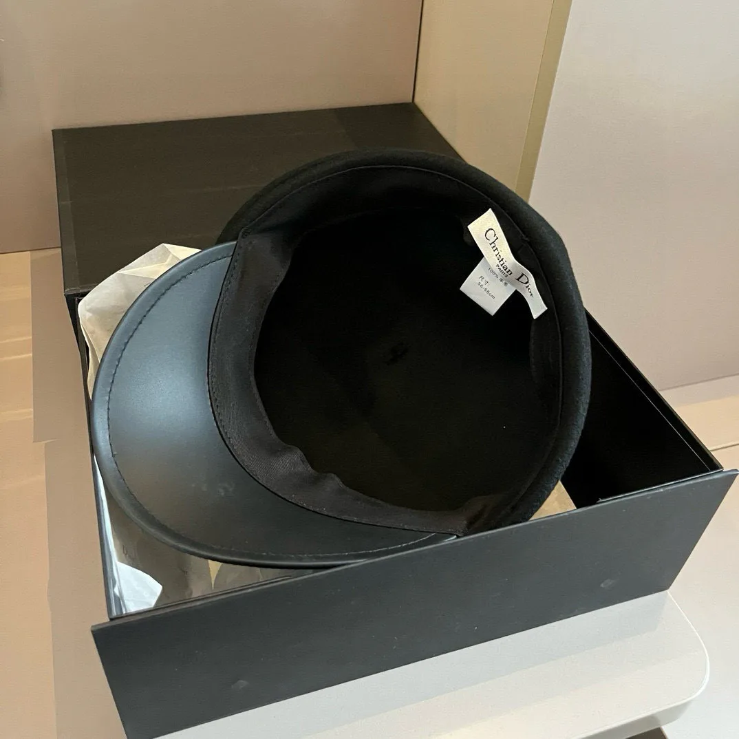 Головные Уборы Christian Dior 4461