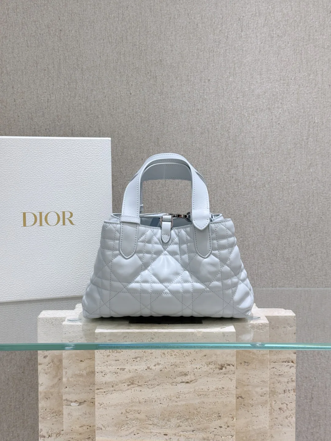 Классические Сумки Женские Christian Dior 17973426