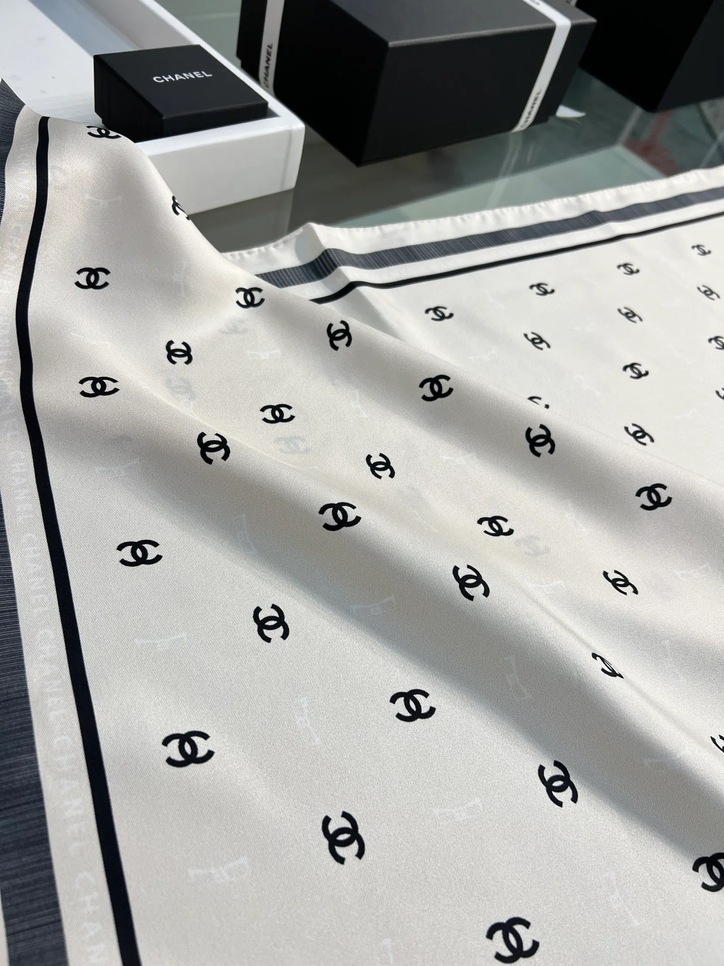 Платки Chanel 11445288