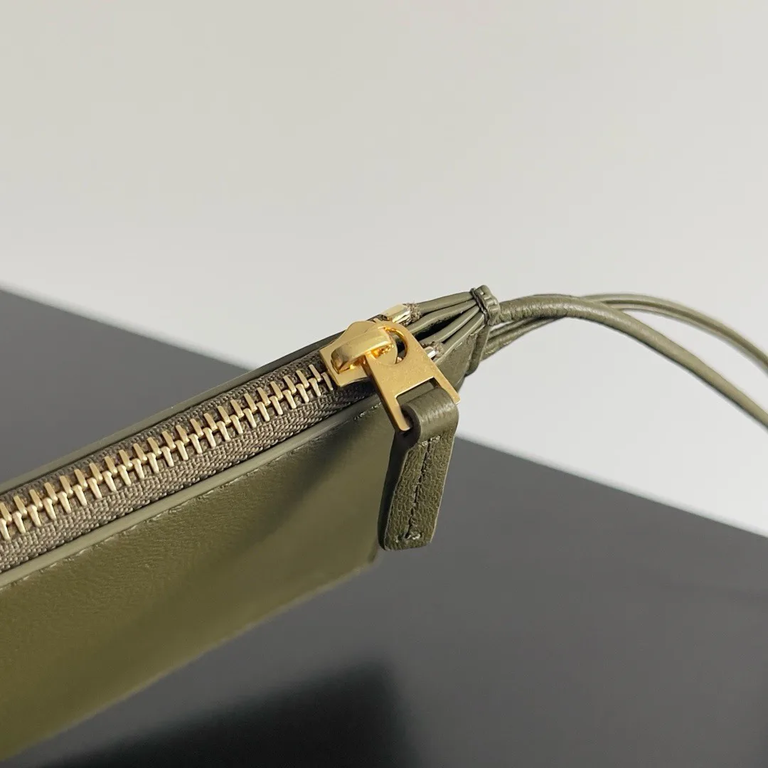 Классические Сумки Женские Bottega Veneta 11387807