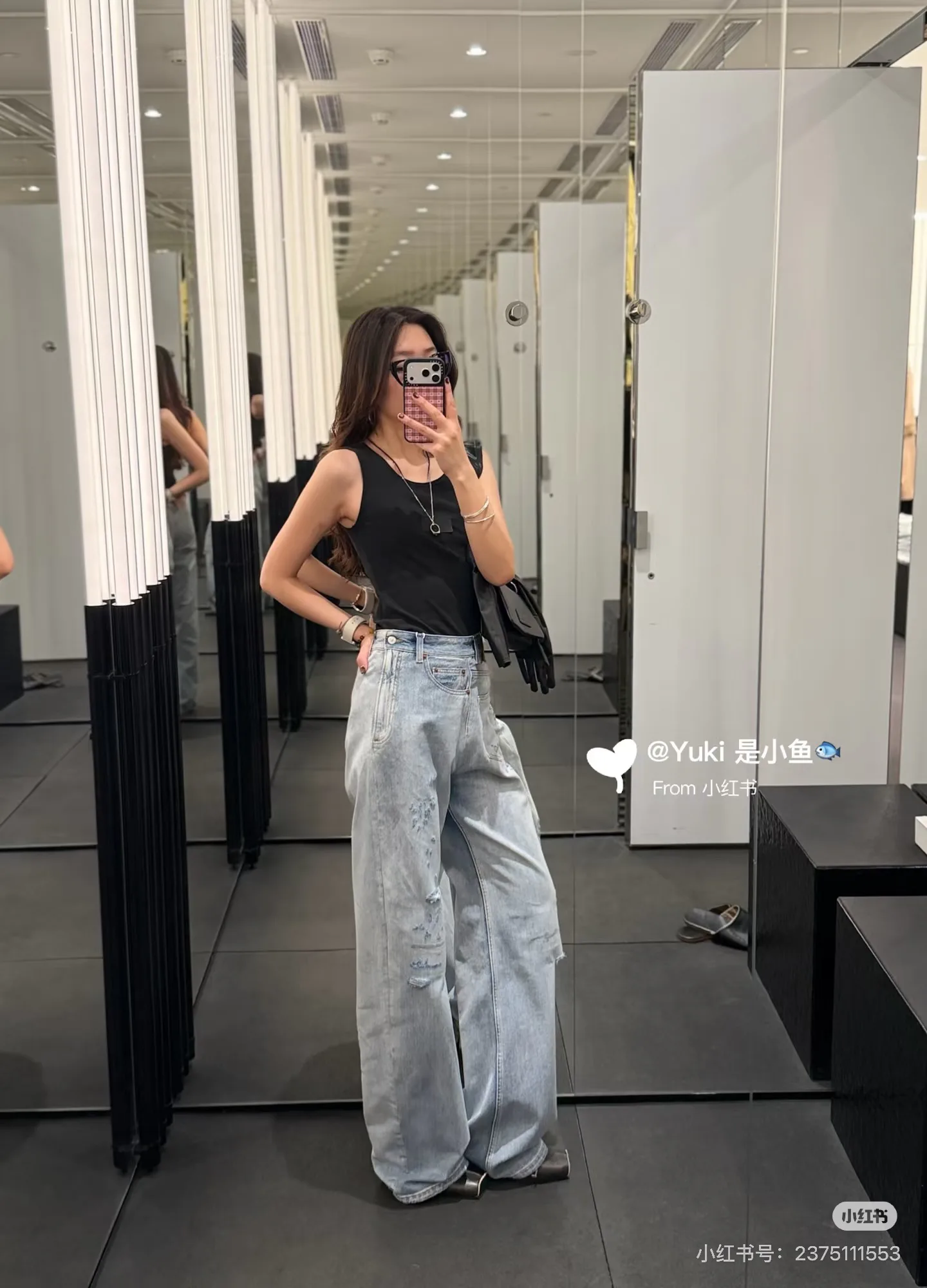 Джинсы Женские Maison Margiela 13120656