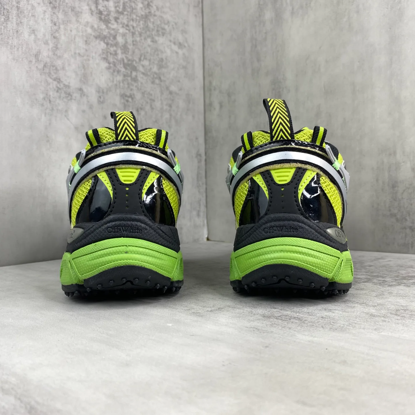 Кроссовки Женские Off-White 860548