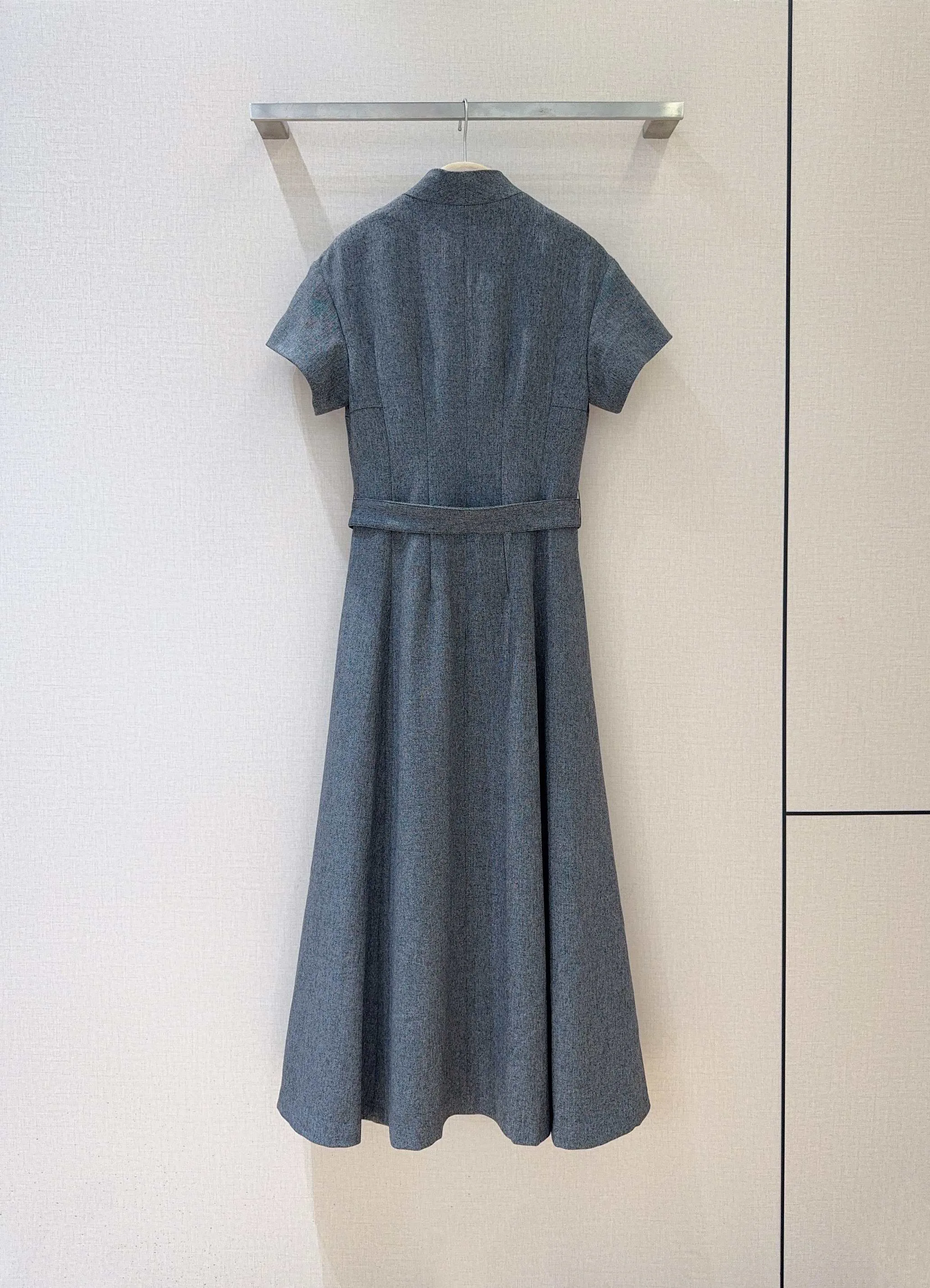 Платья Женские Christian Dior 11403704