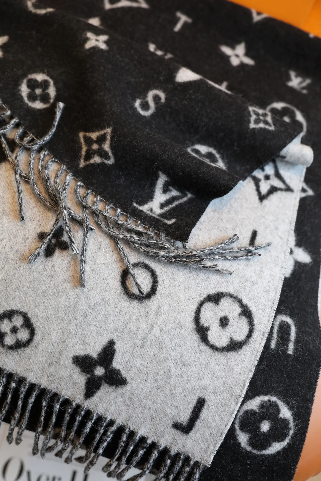 Шарфы Burberry 1313439