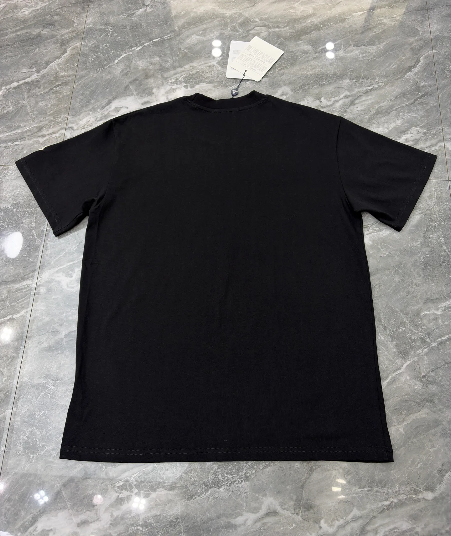 Футболки Женские Moncler 11424369