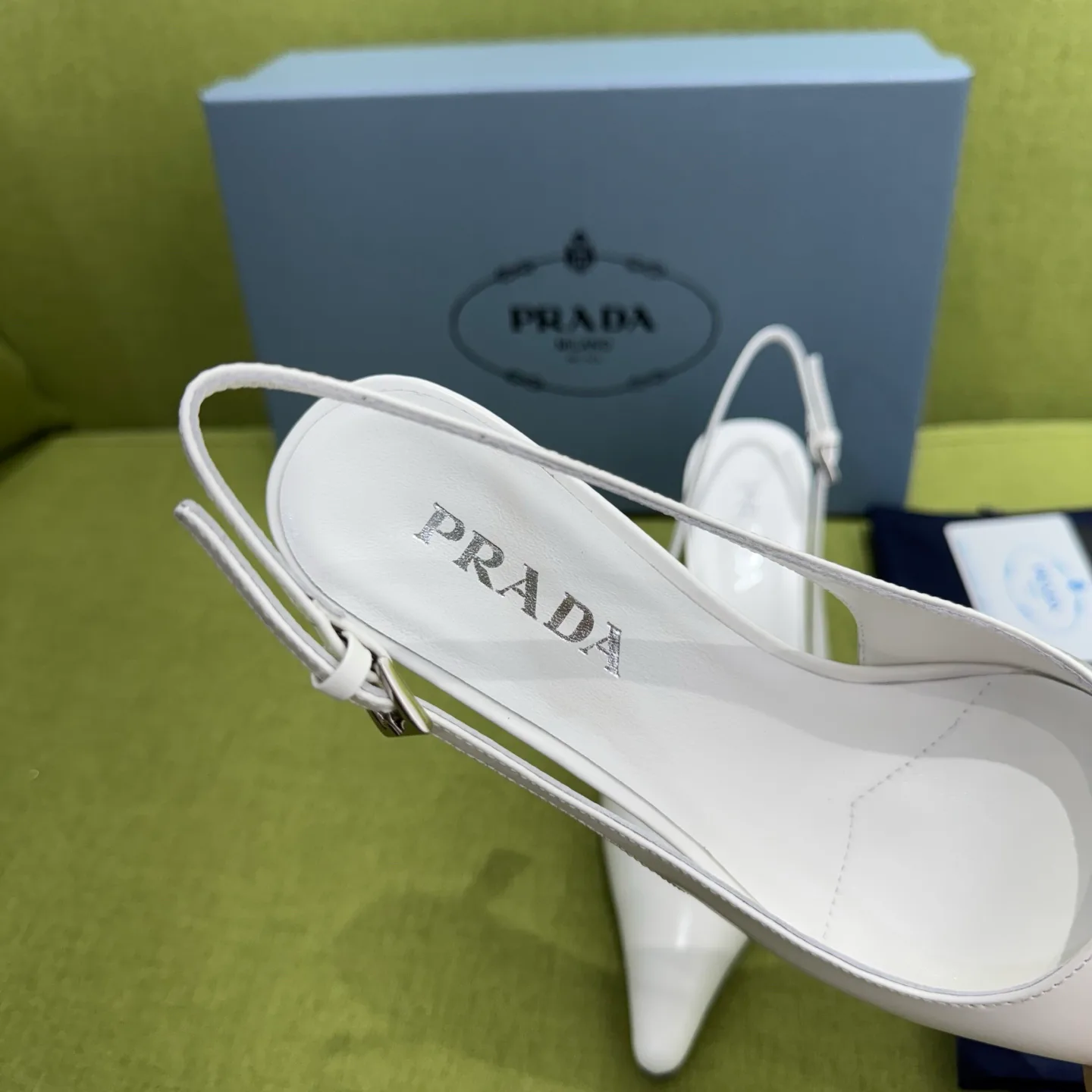 Босоножки Женские Prada 18708998