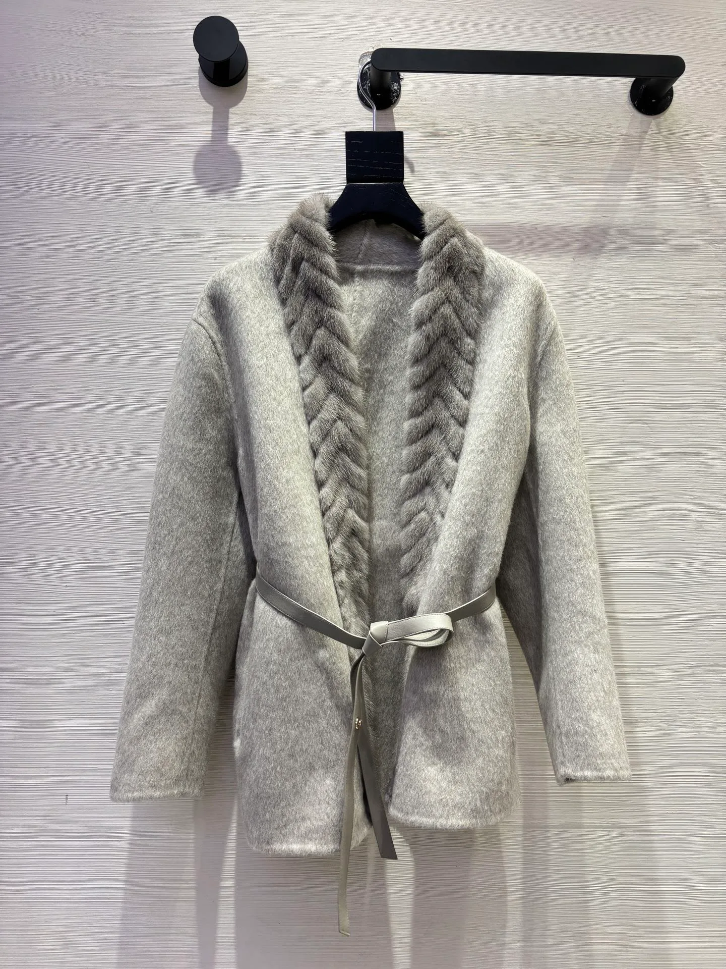 Пальто Женские Loro Piana 460669