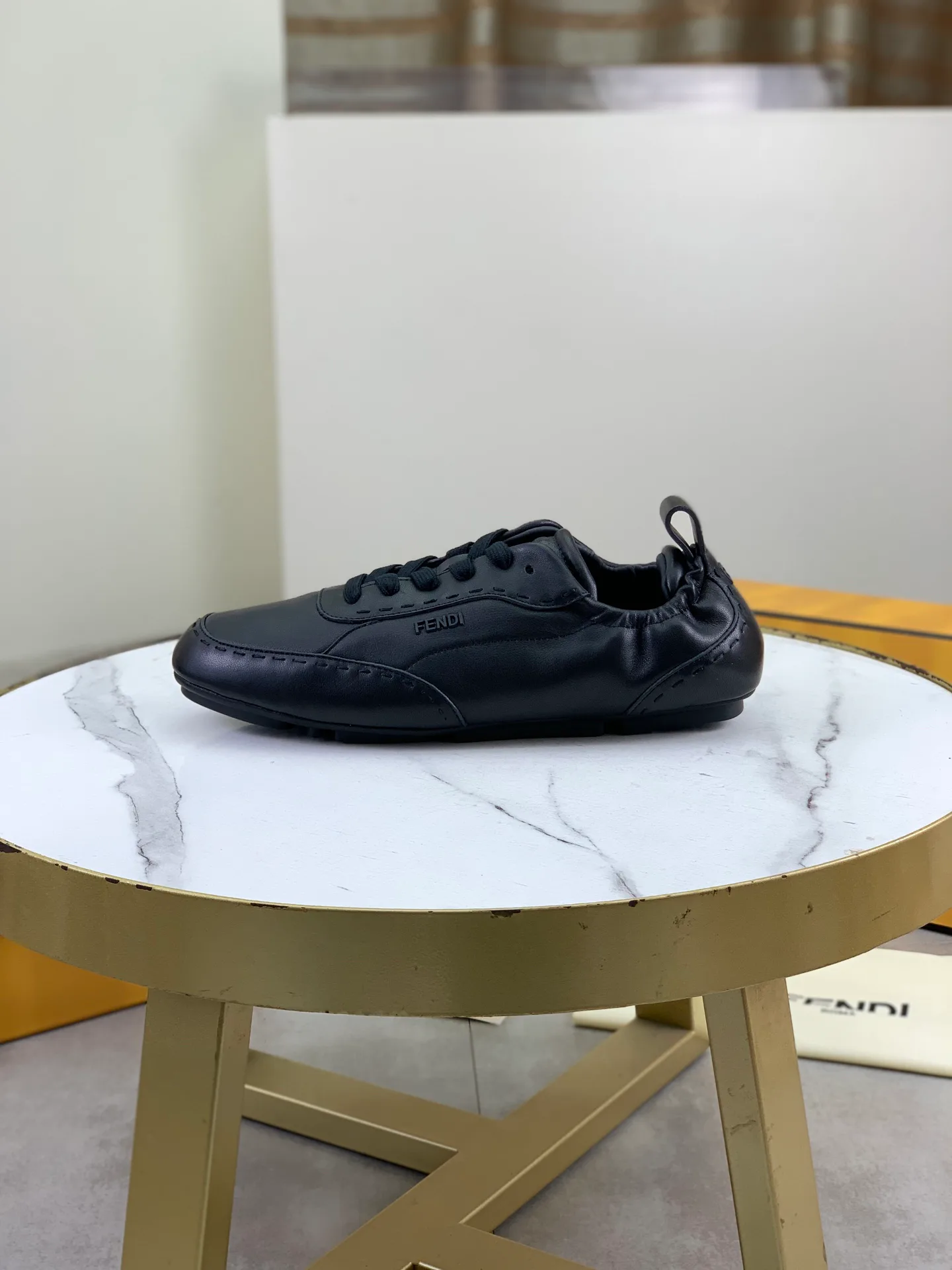 Кроссовки Мужские Fendi 13428281