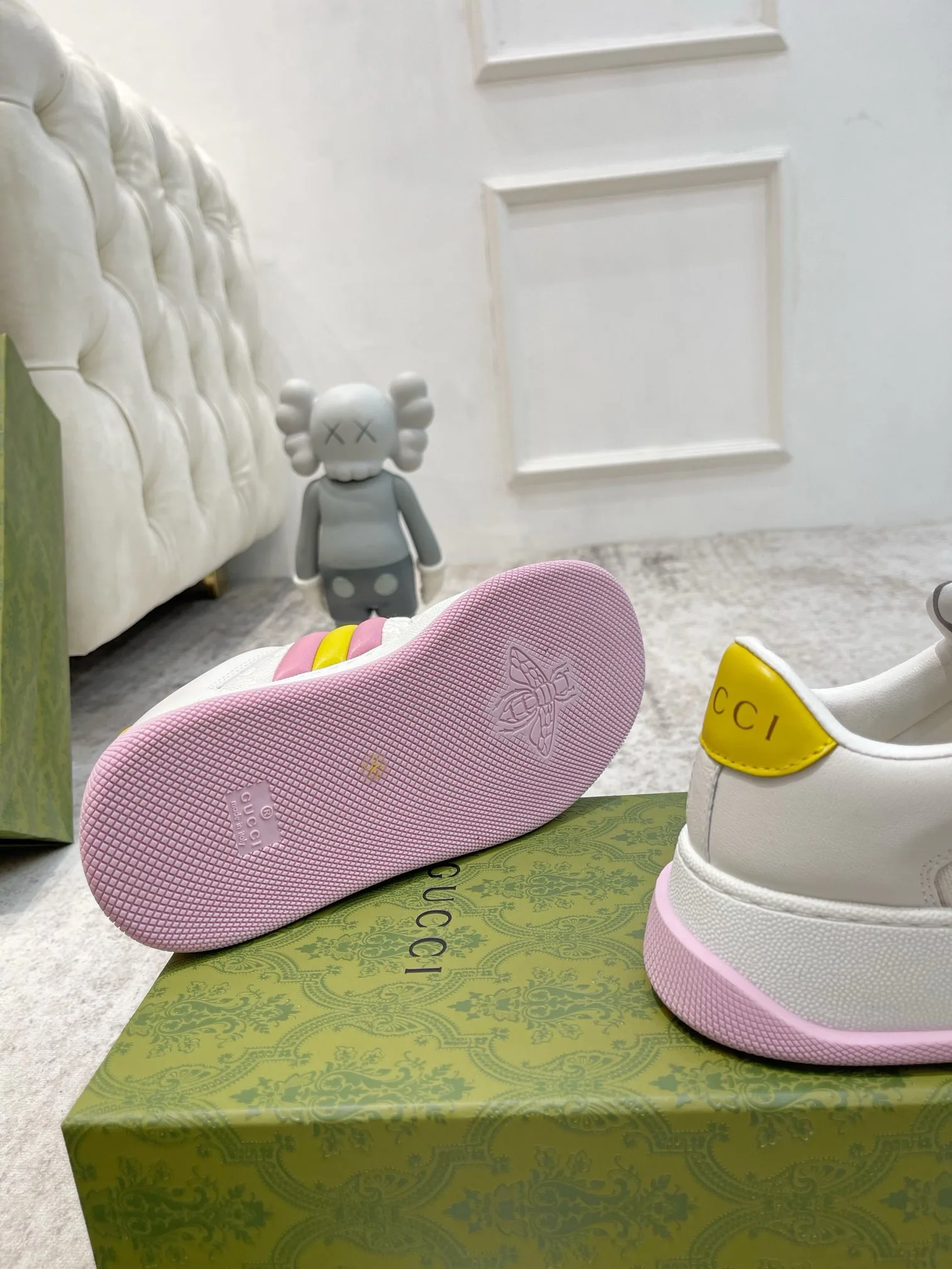 Кроссовки Женские Gucci 944934