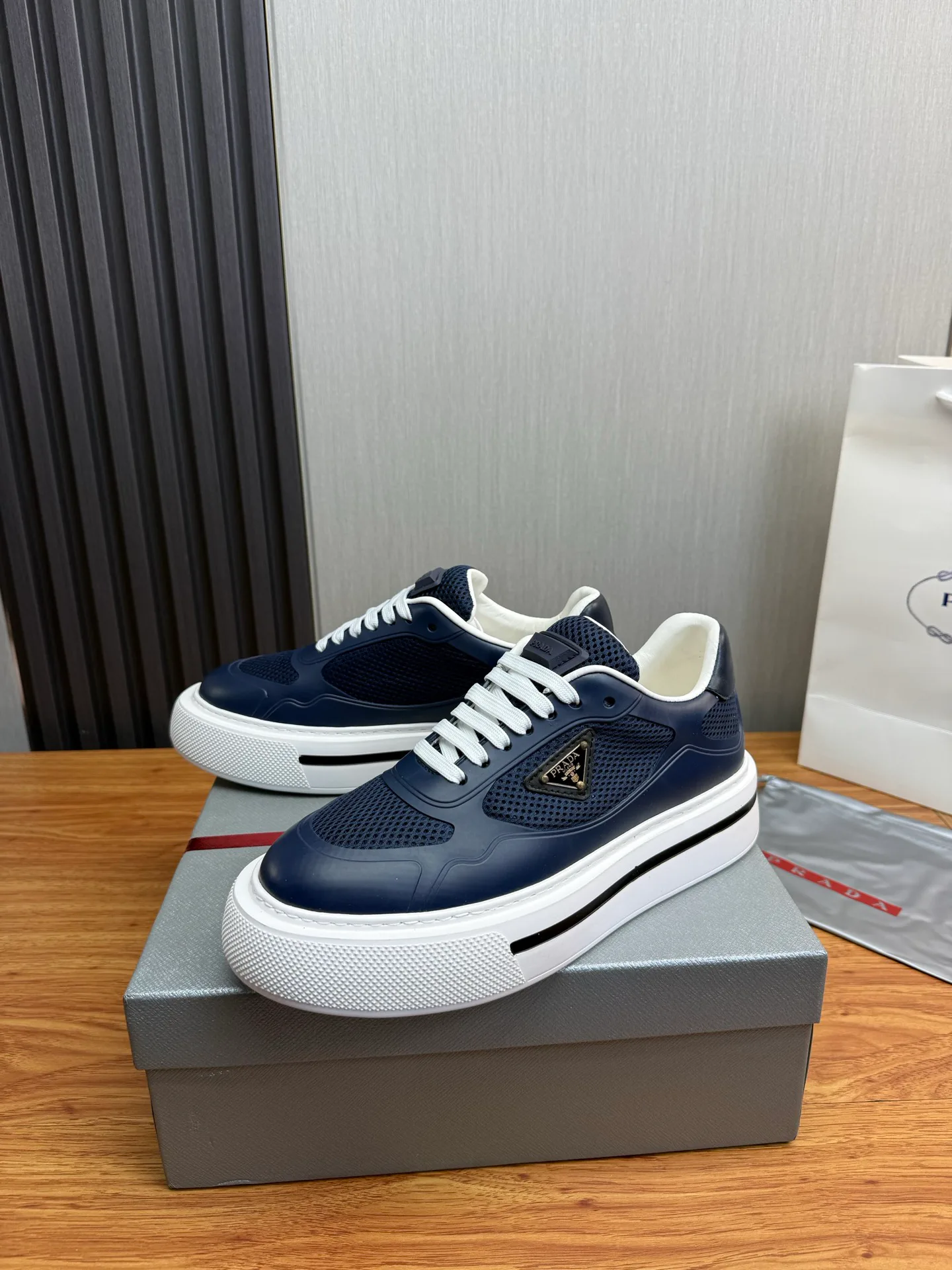 Лоферы И Туфли Мужские Prada 13537382