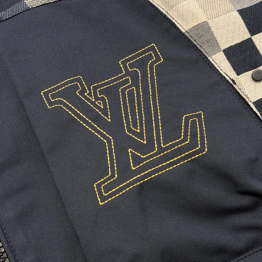 Куртки И Пуховики Мужские Louis Vuitton 11342132