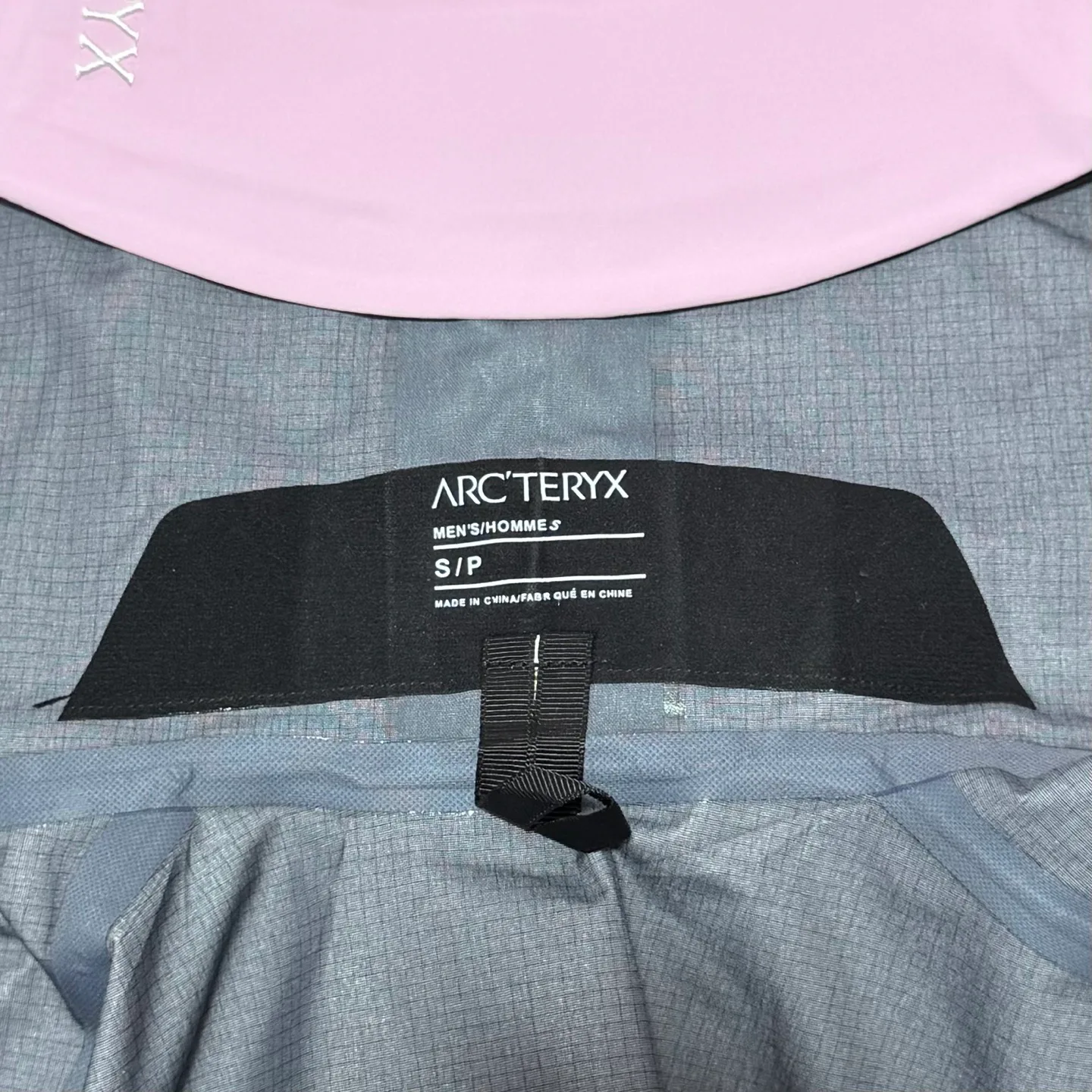 Куртки И Пуховики Женские Arcteryx 18681169
