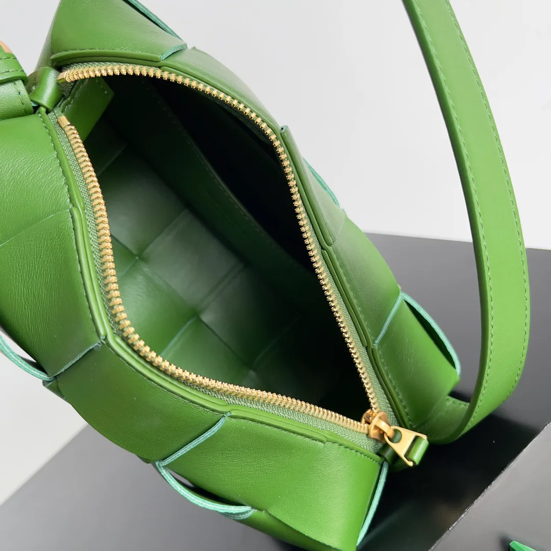 Сумки На Ремне Женские Bottega Veneta 368710