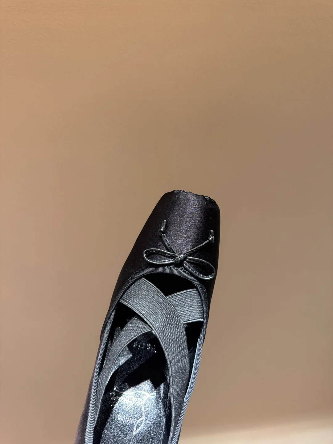 Туфли Женские Christian Louboutin 655704