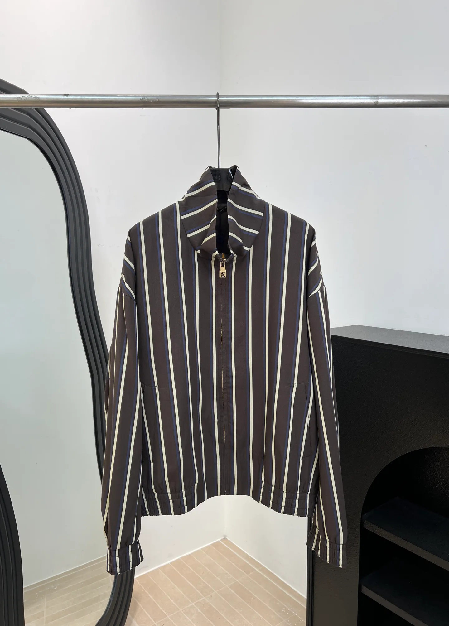 Куртки И Пуховики Мужские Louis Vuitton 13455327