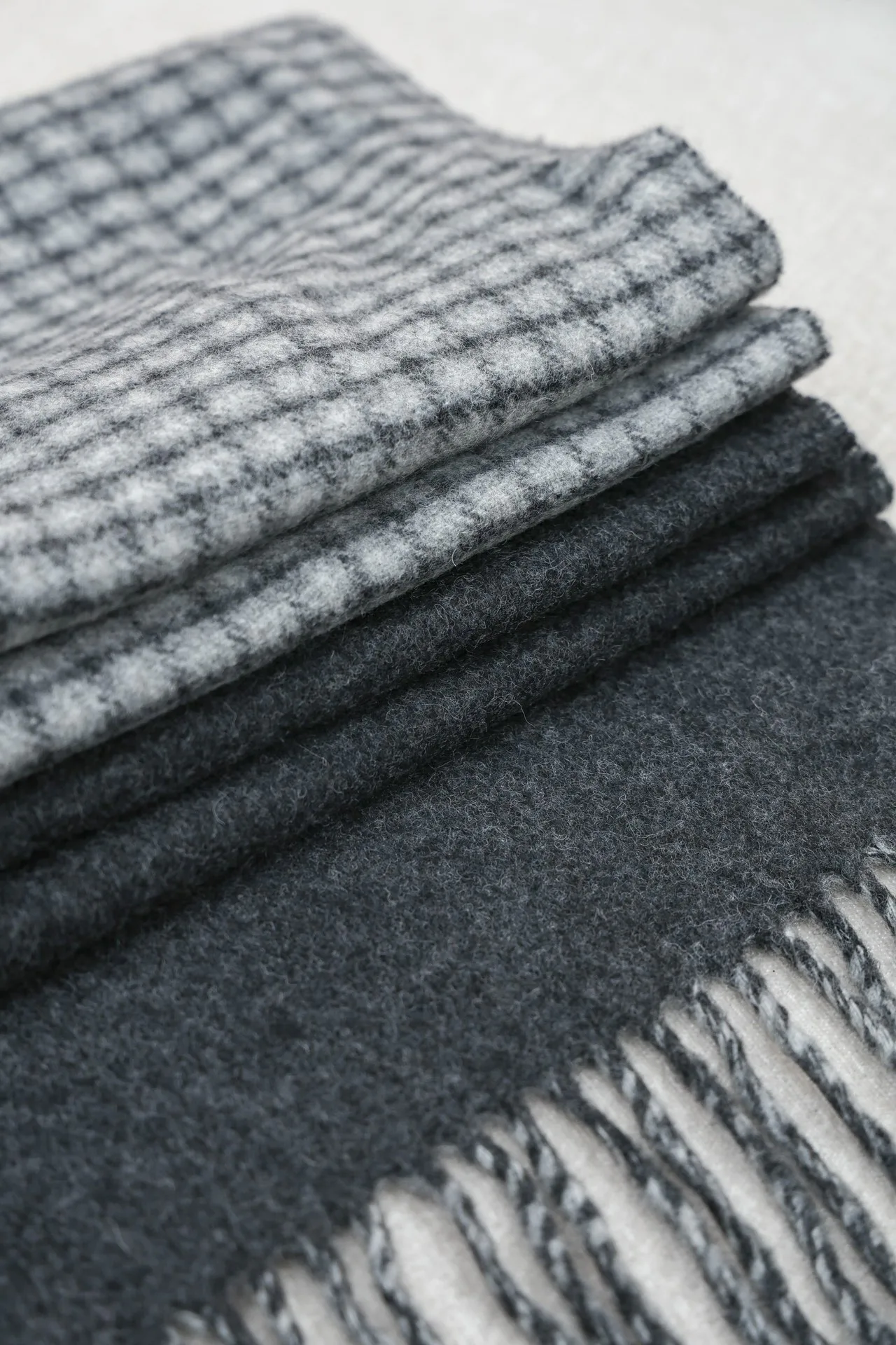 Шарфы Женские Fendi 185667