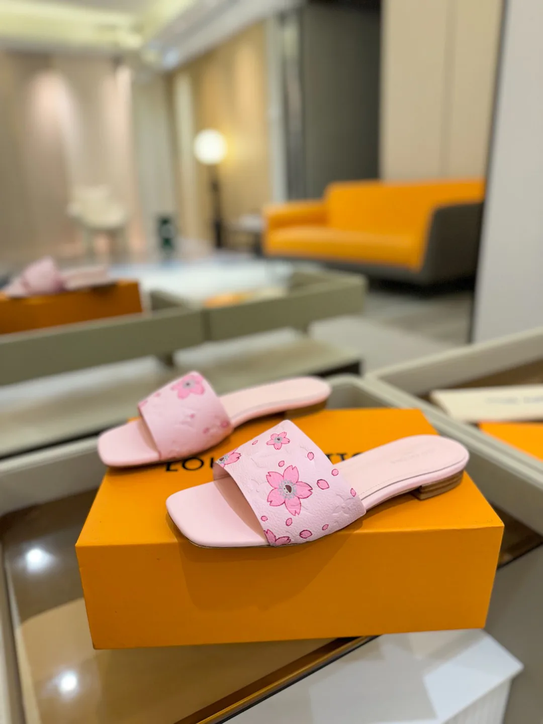 Сандалии Женские Louis Vuitton 9865384