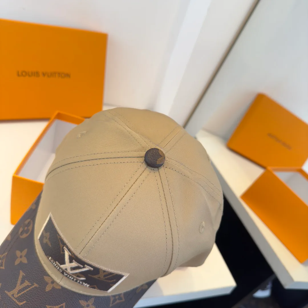 Головные Уборы Louis Vuitton 11416646