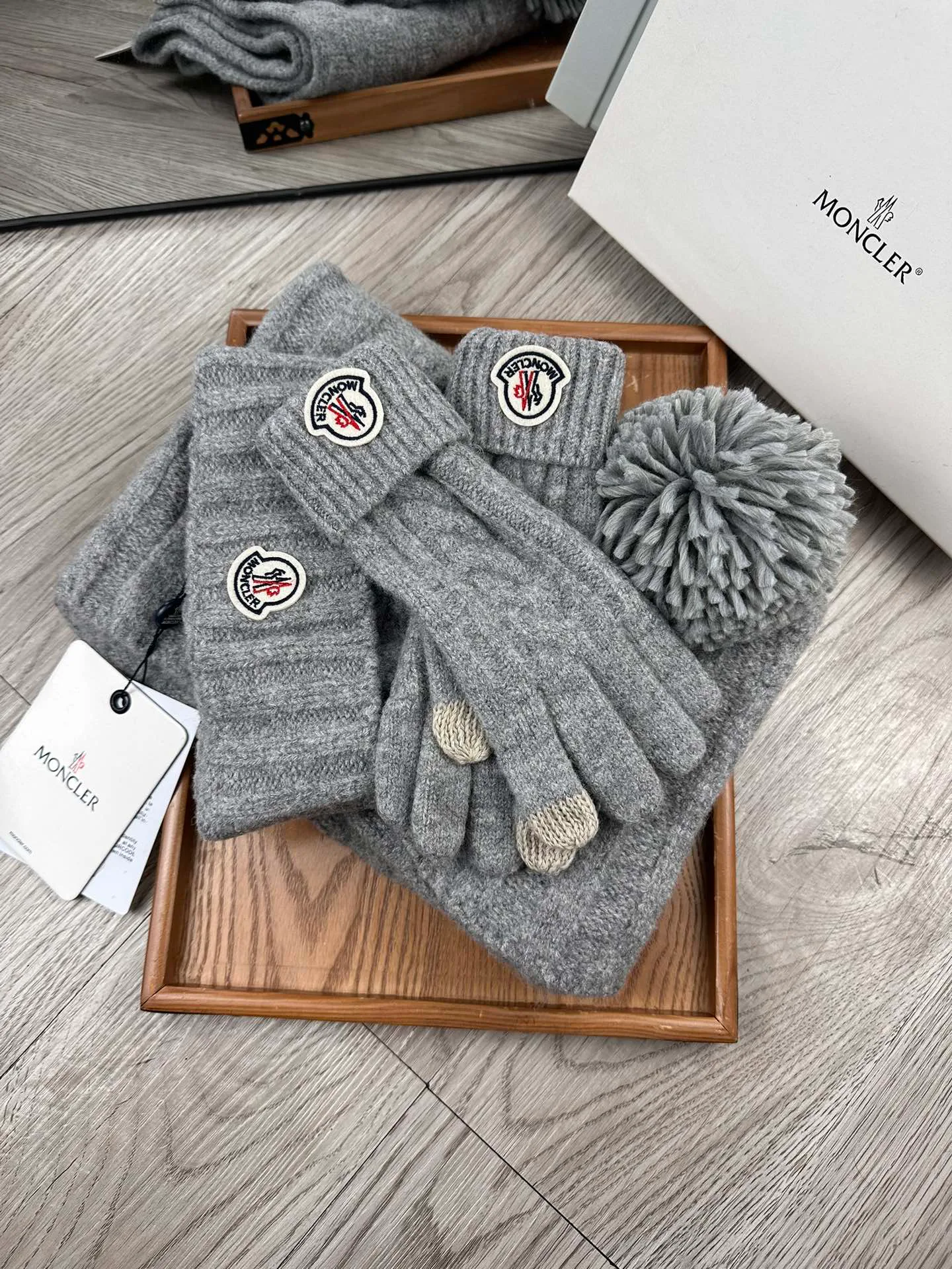 Шарфы Moncler 318480