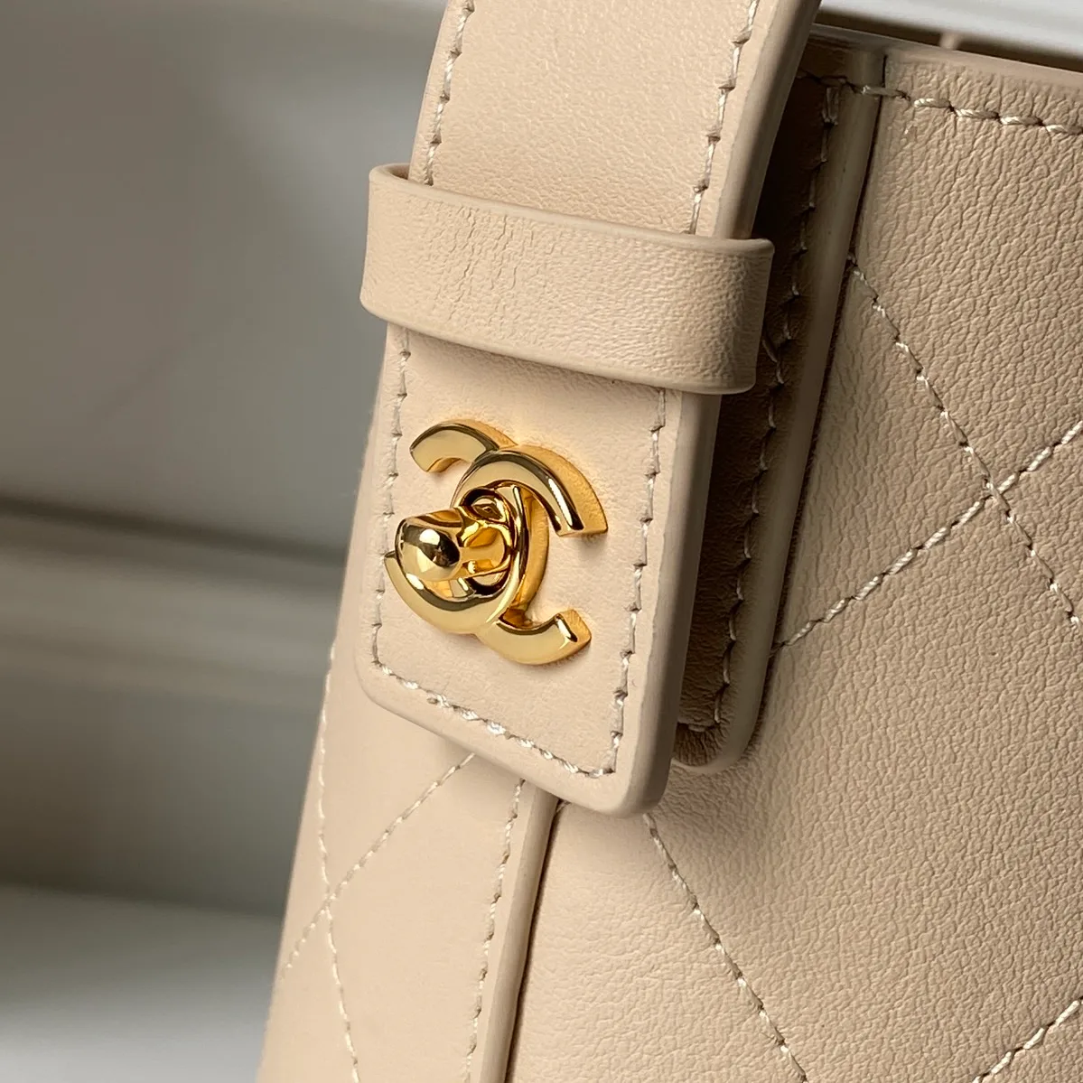 Классические Сумки Женские Chanel 16891730