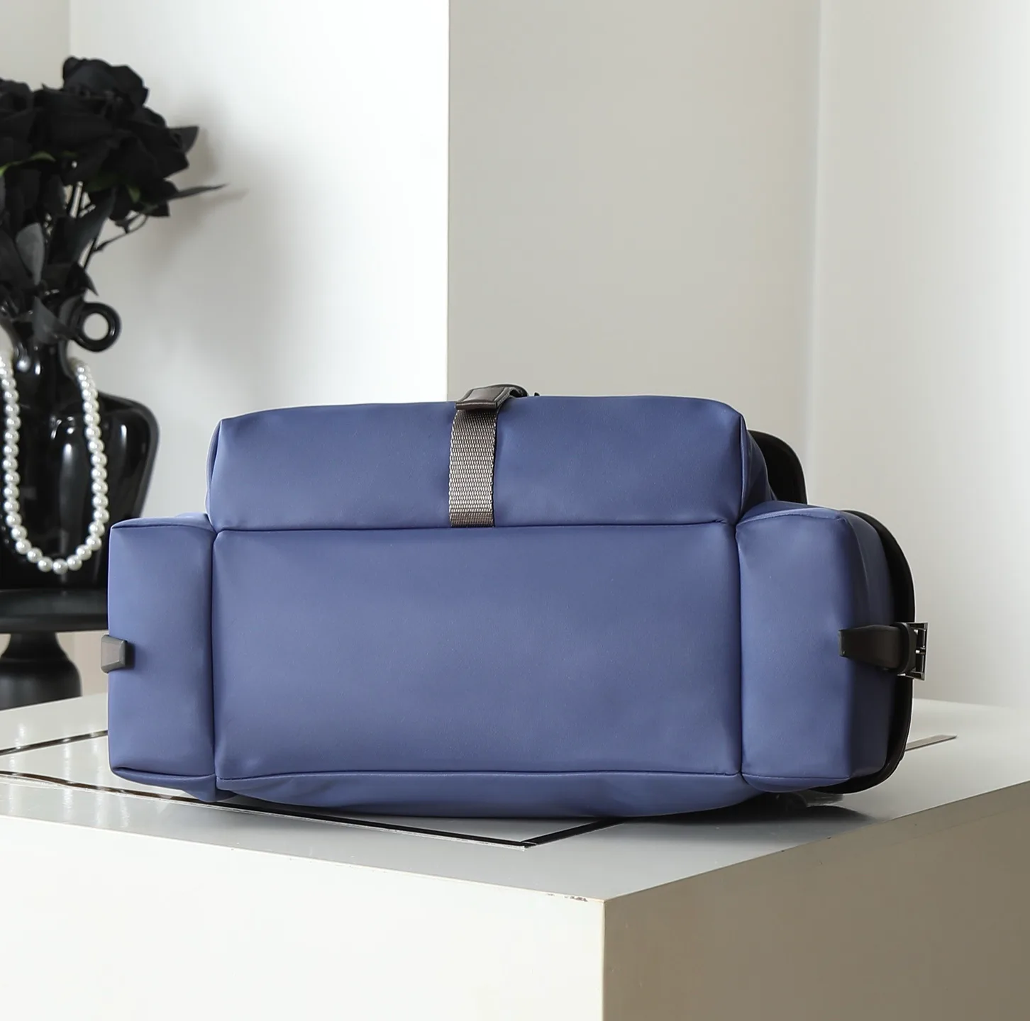 Сумки На Ремне Женские Prada 12757374