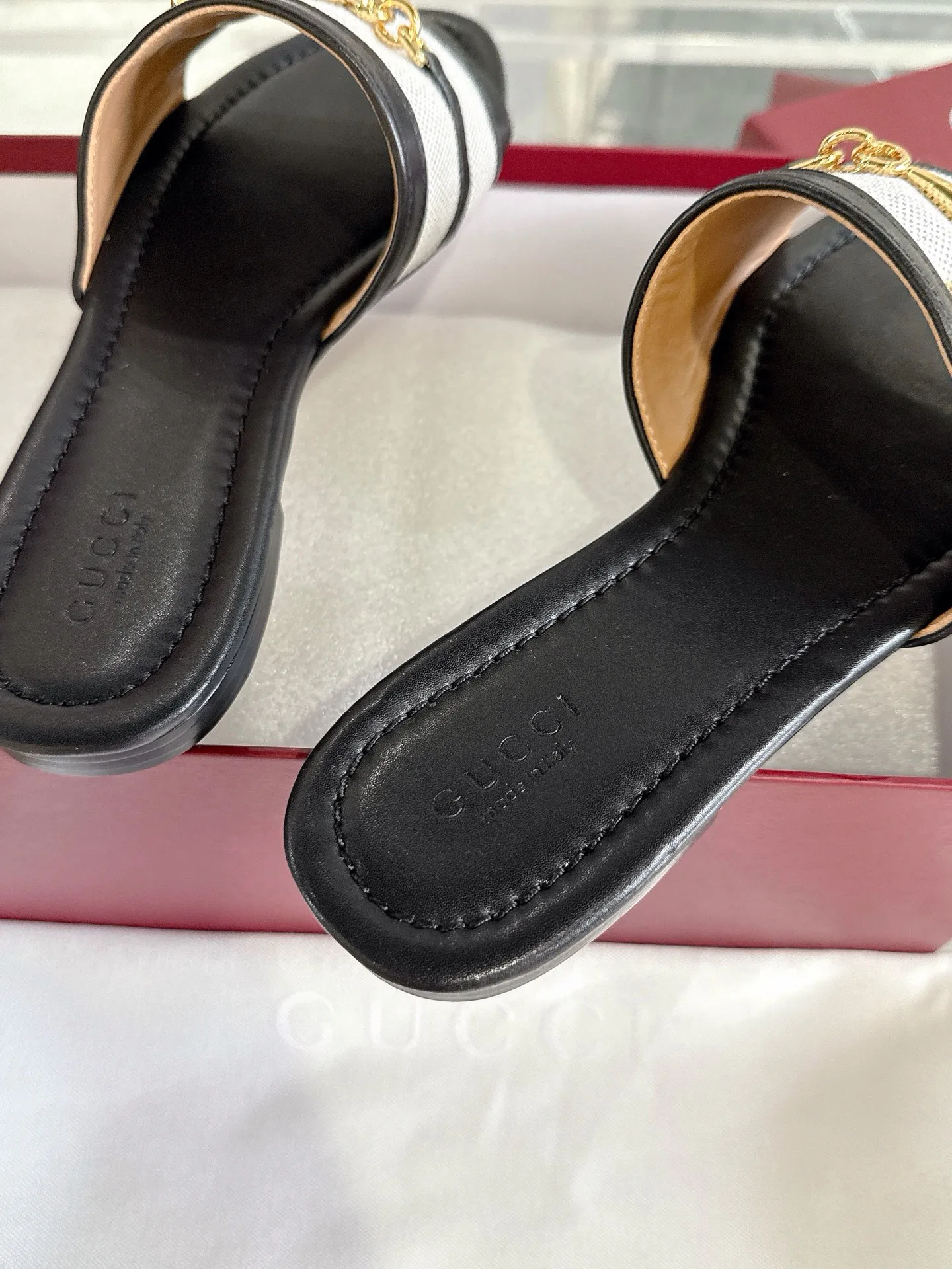 Шлепанцы Женские Gucci 120065