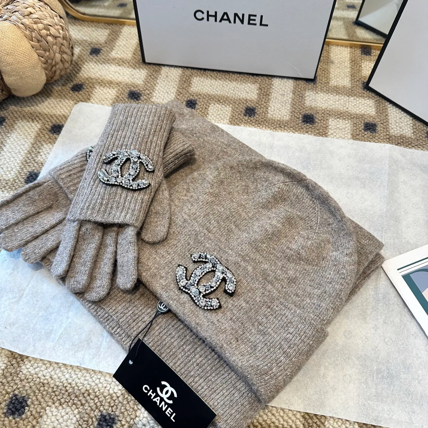 Головные Уборы Chanel 318529