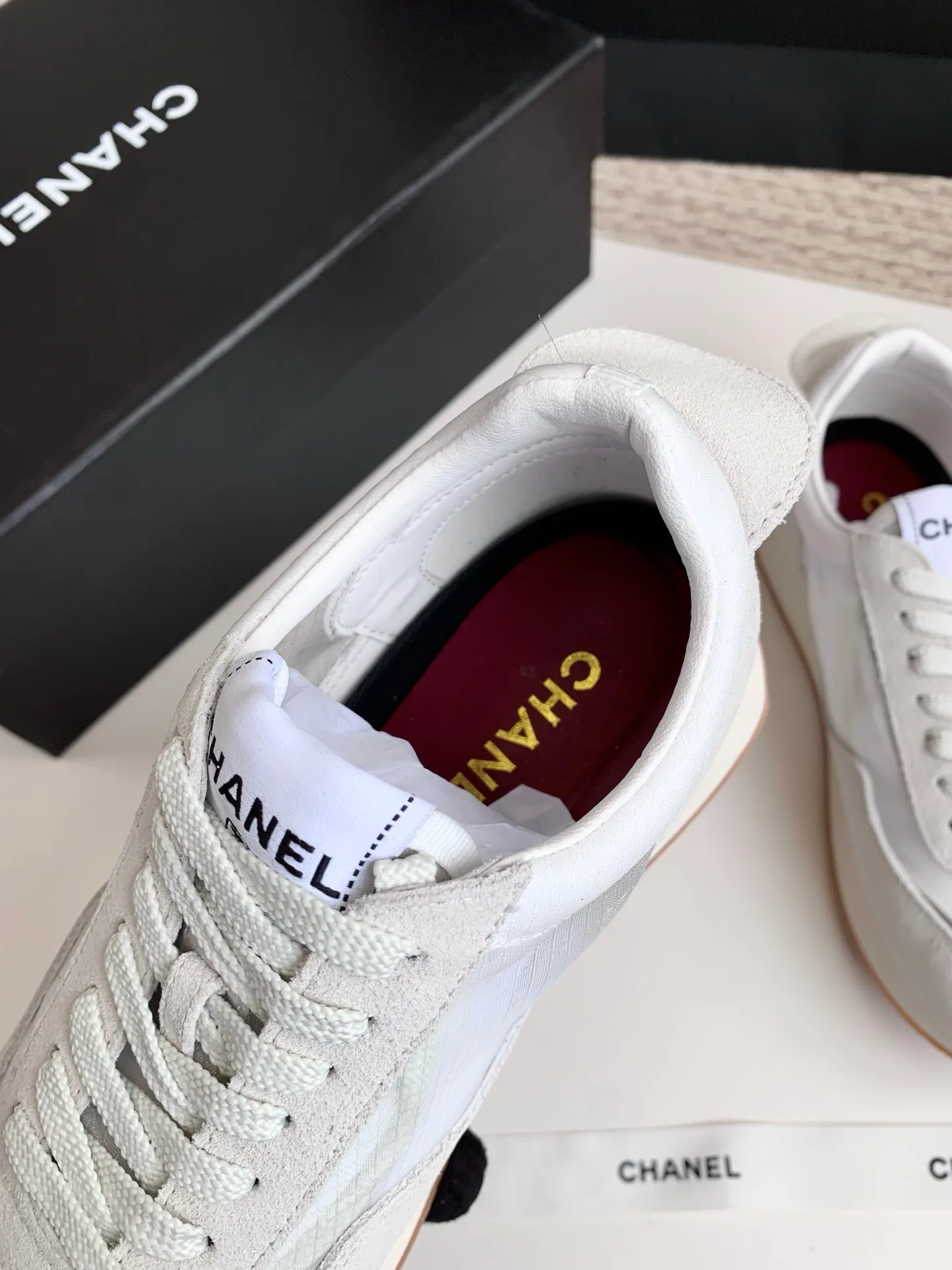 Кроссовки Женские Chanel 11330231