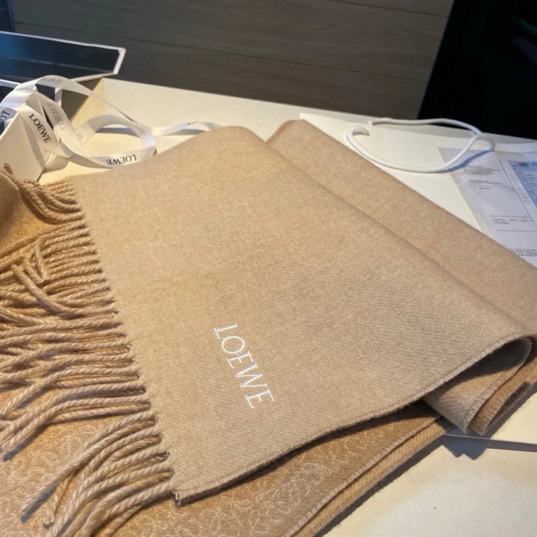 Шарфы Loewe 124036