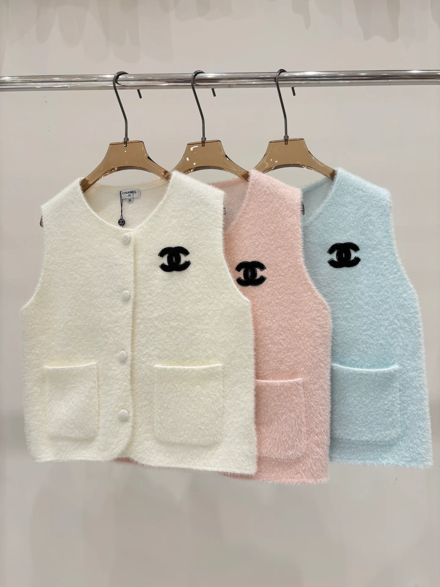 Жилеты Женские Chanel 220463