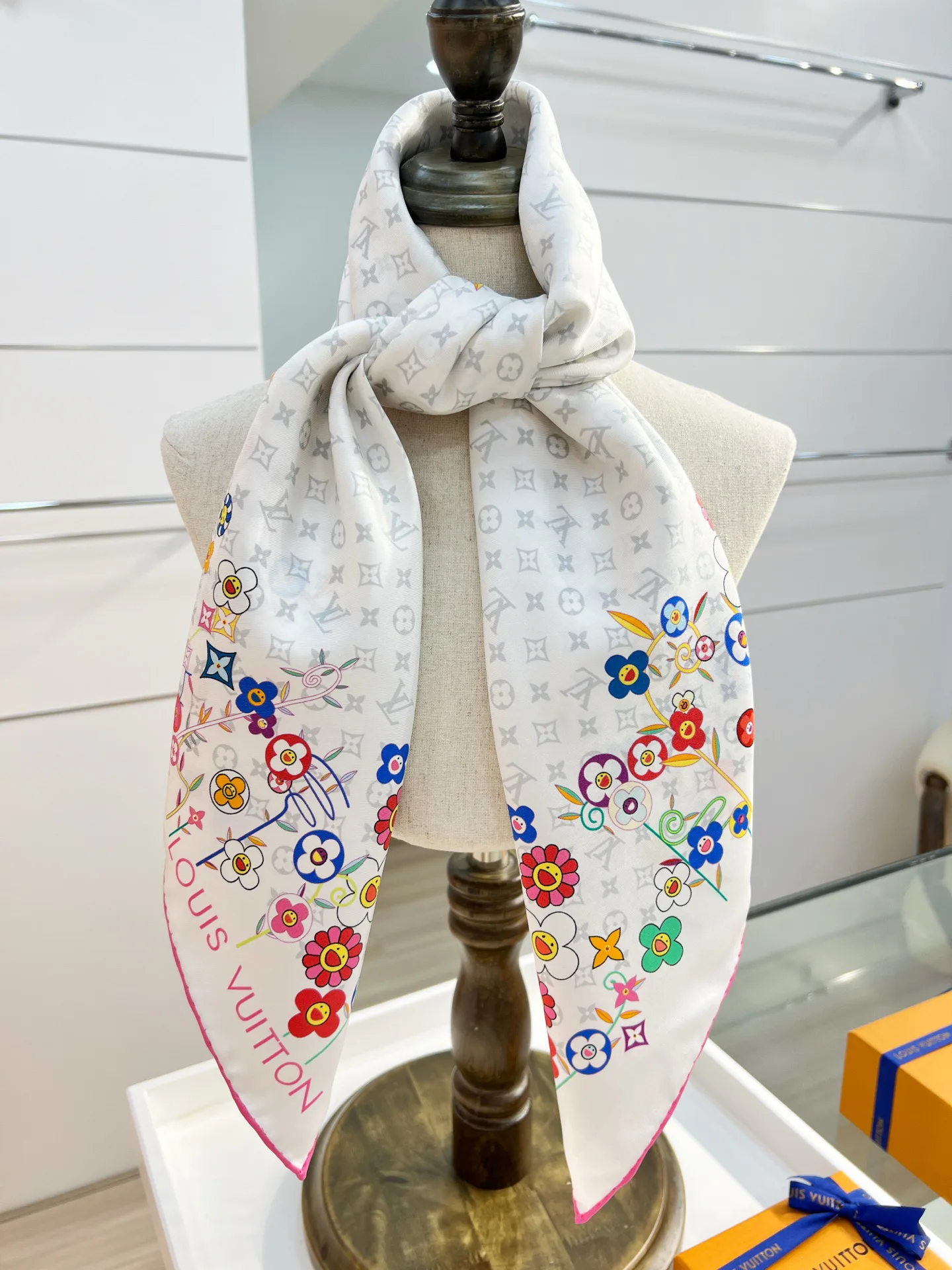 Платки Louis Vuitton 453524