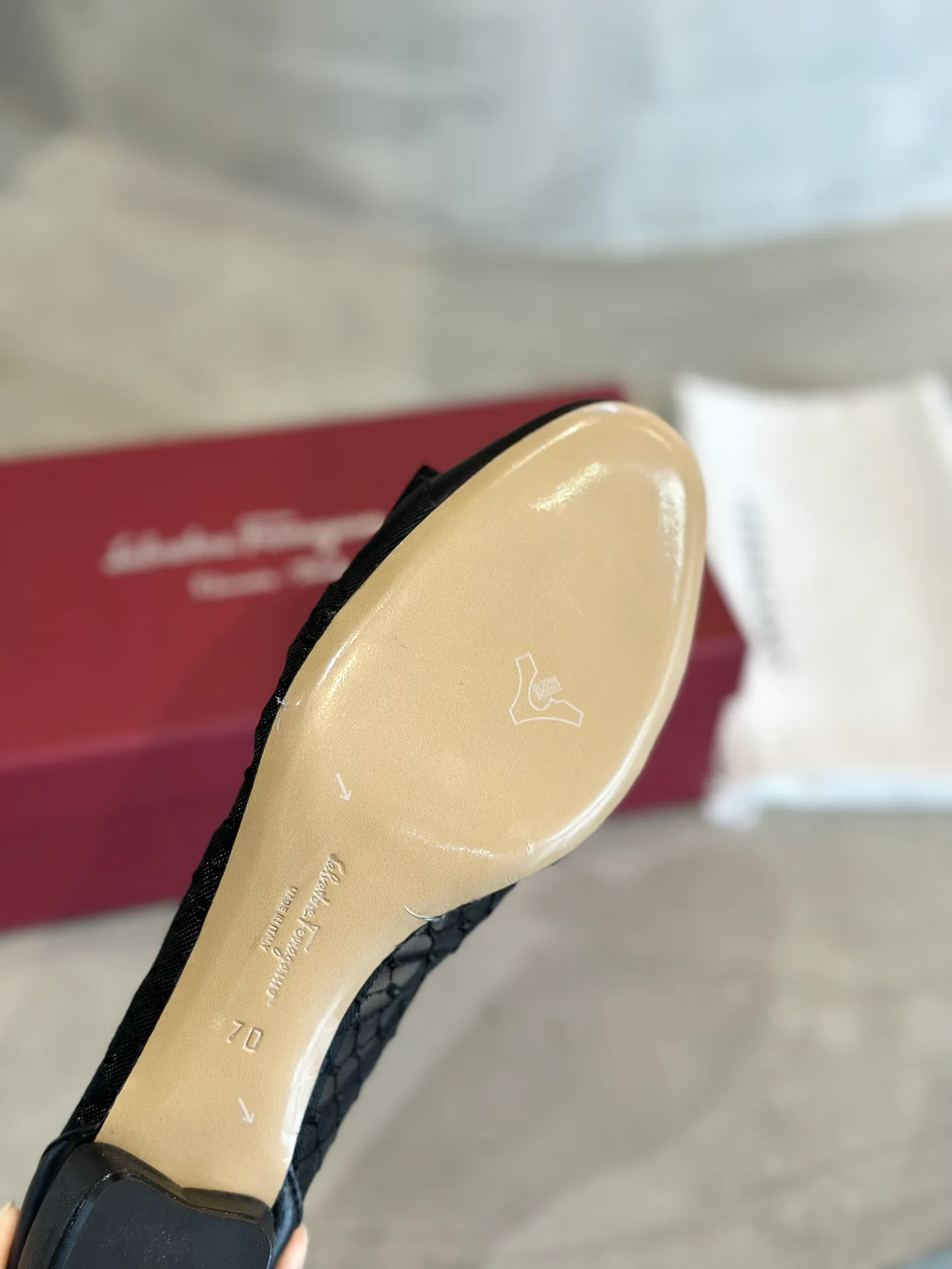 Туфли Женские Salvatore Ferragamo 17642591
