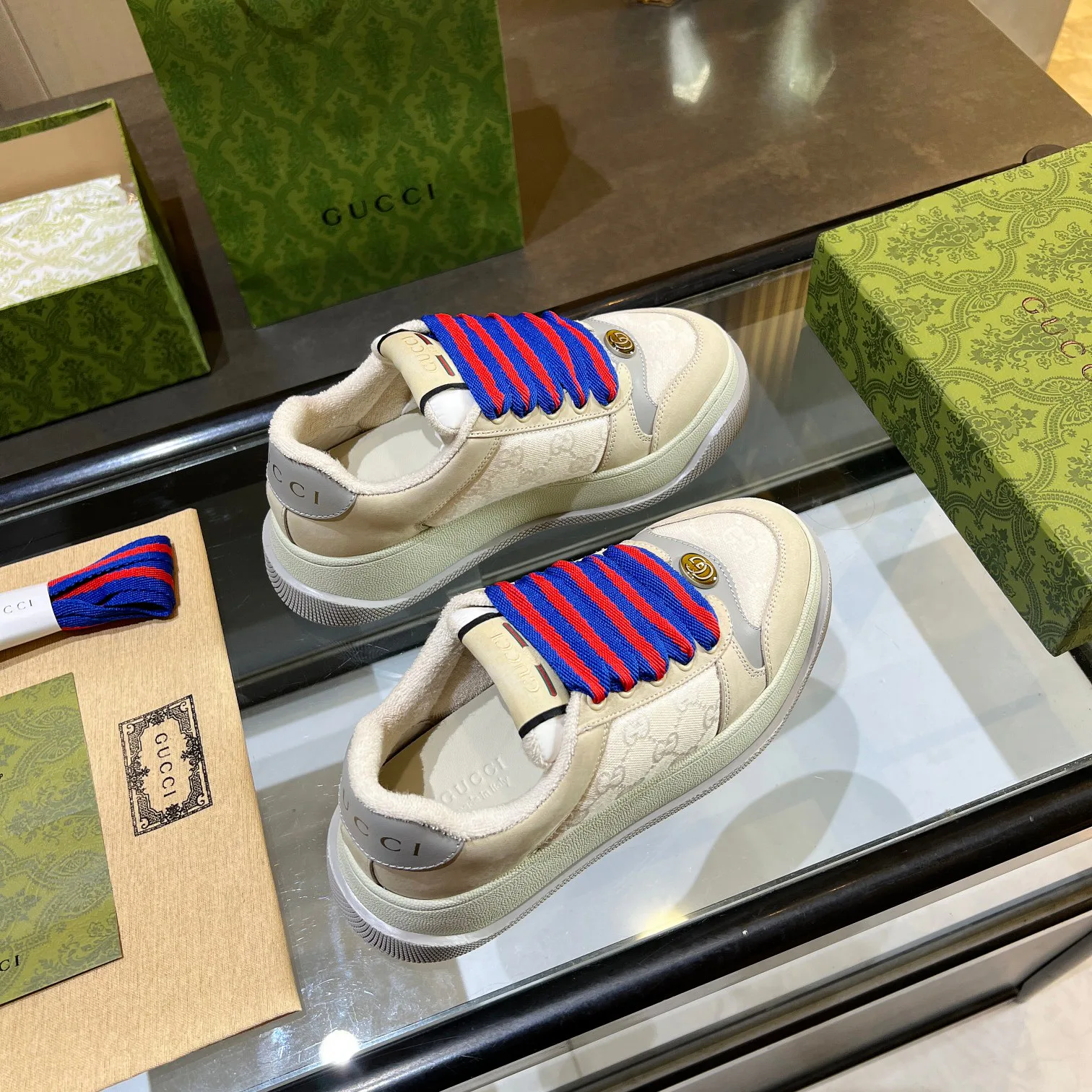 Кроссовки Женские Gucci 17955441