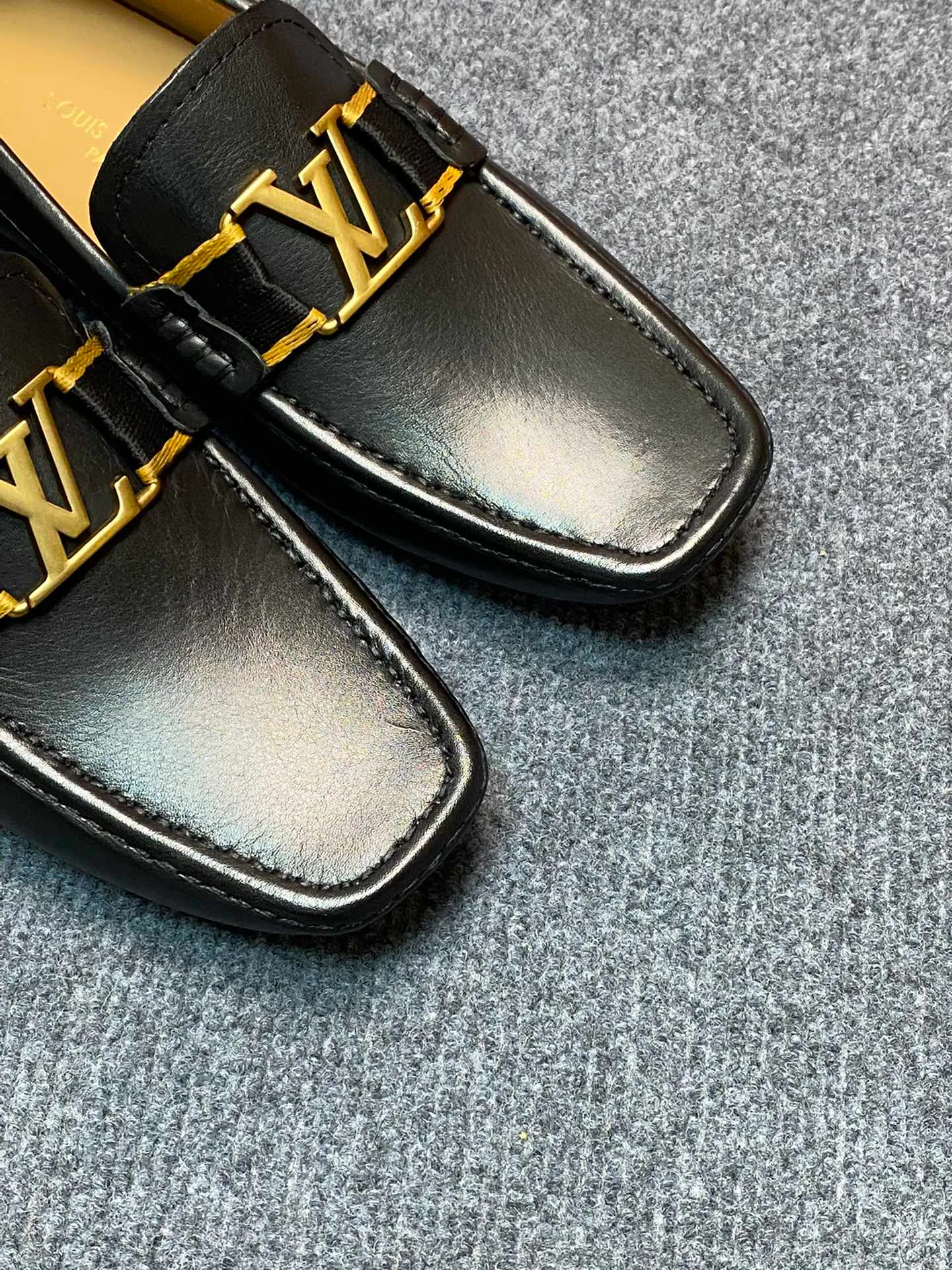 Мокасины Мужские Louis Vuitton 881859