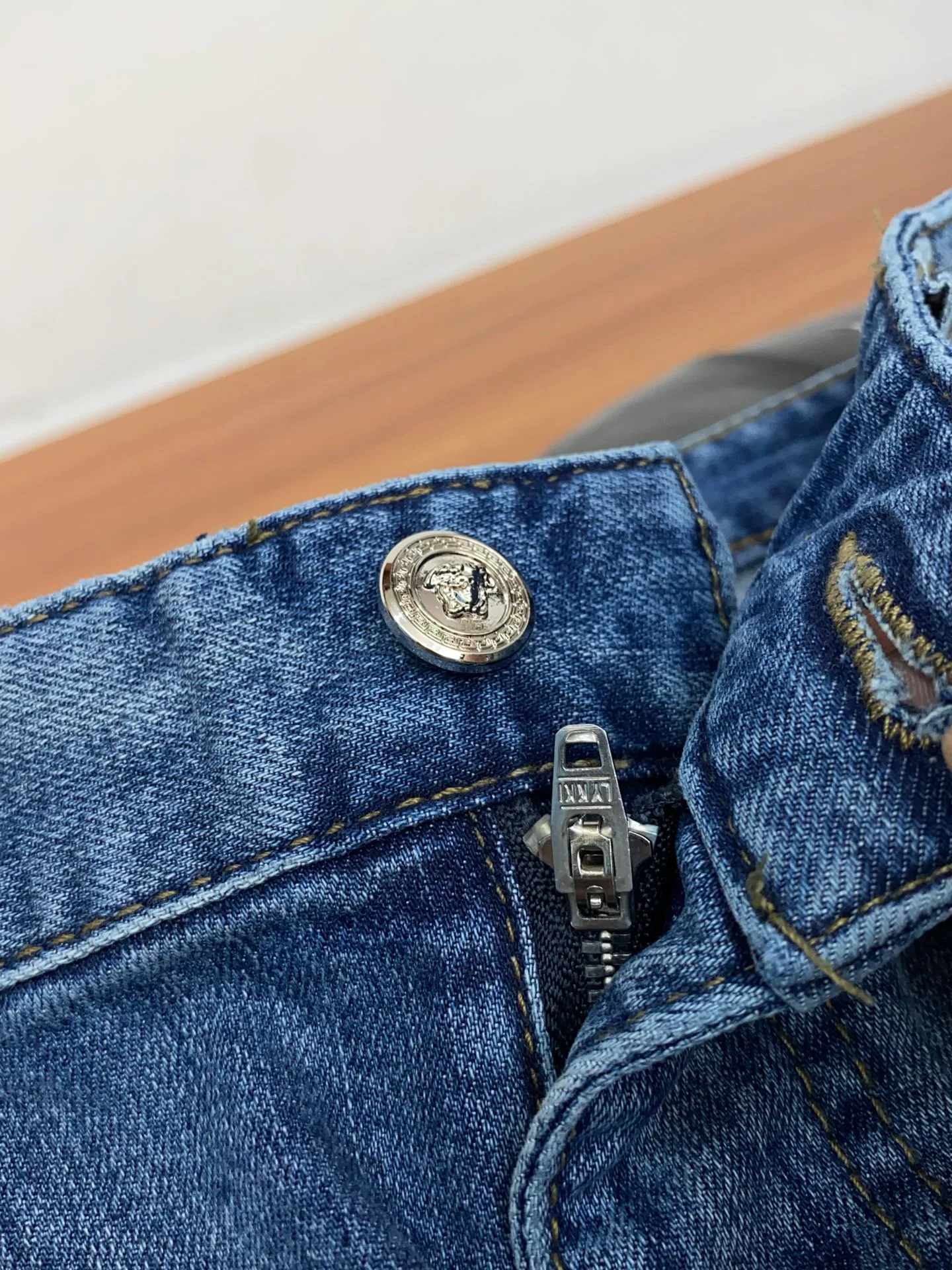 Джинсы Мужские Versace 11664667