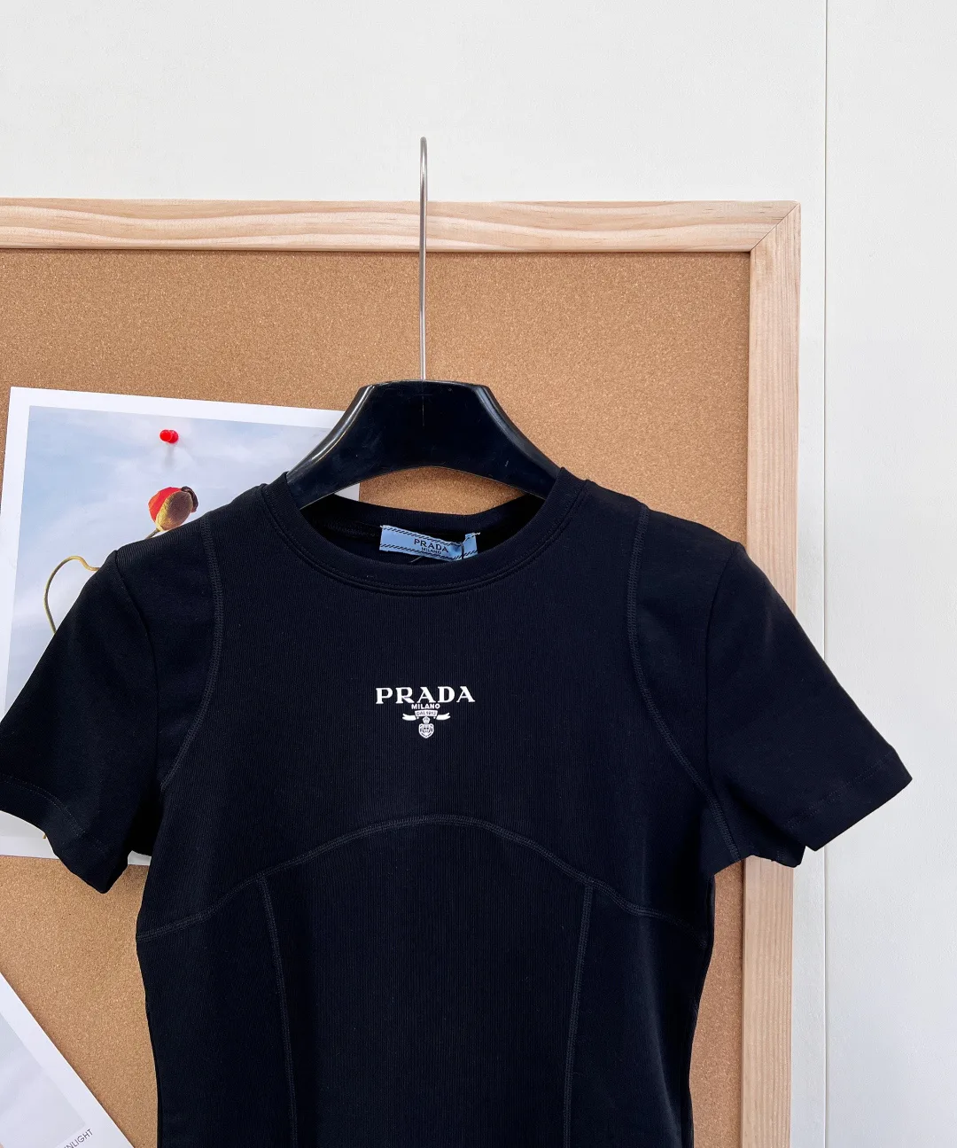Футболки Женские Prada 11433589