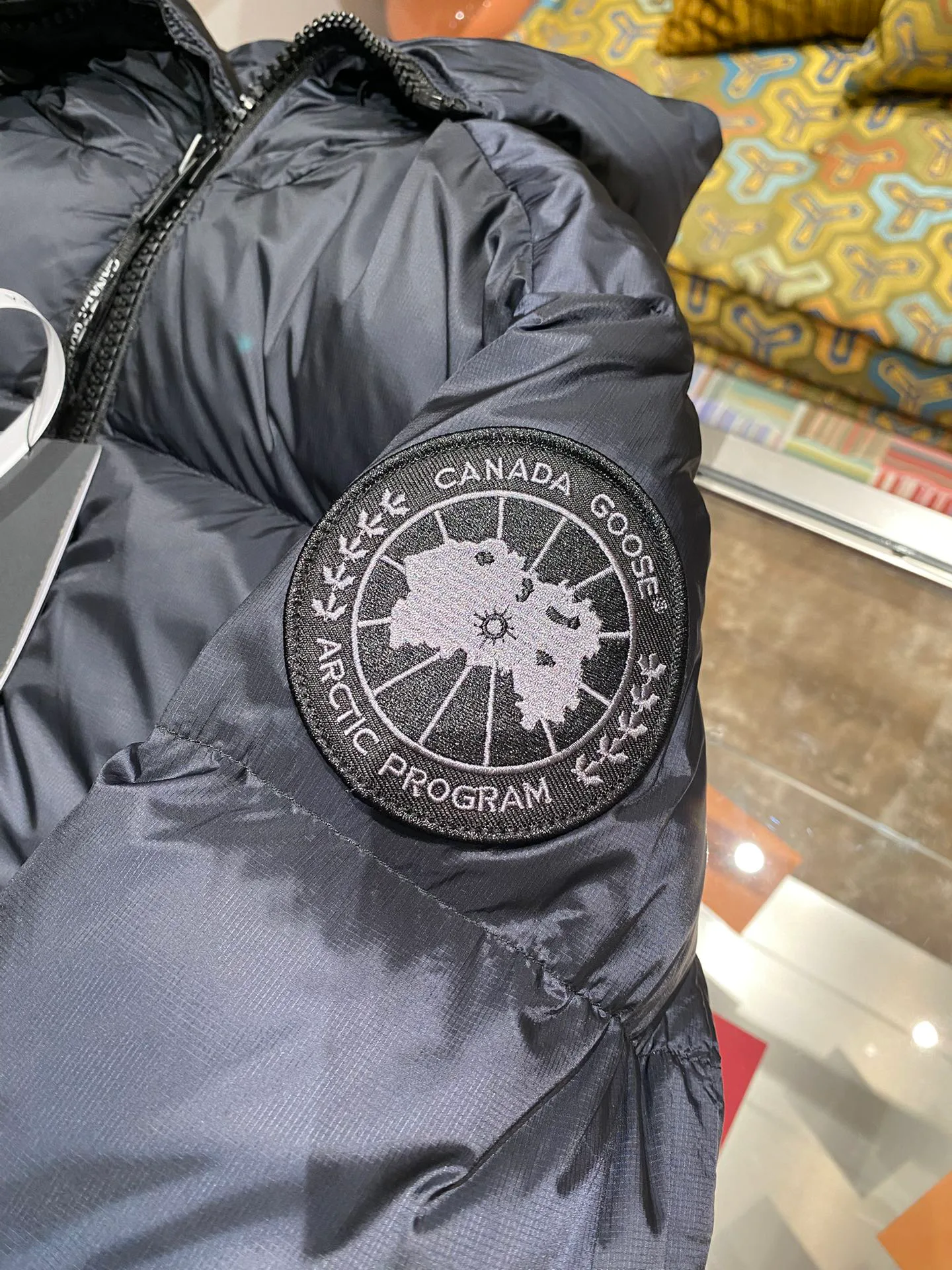 Куртки И Пуховики Мужские Canada Goose 608721
