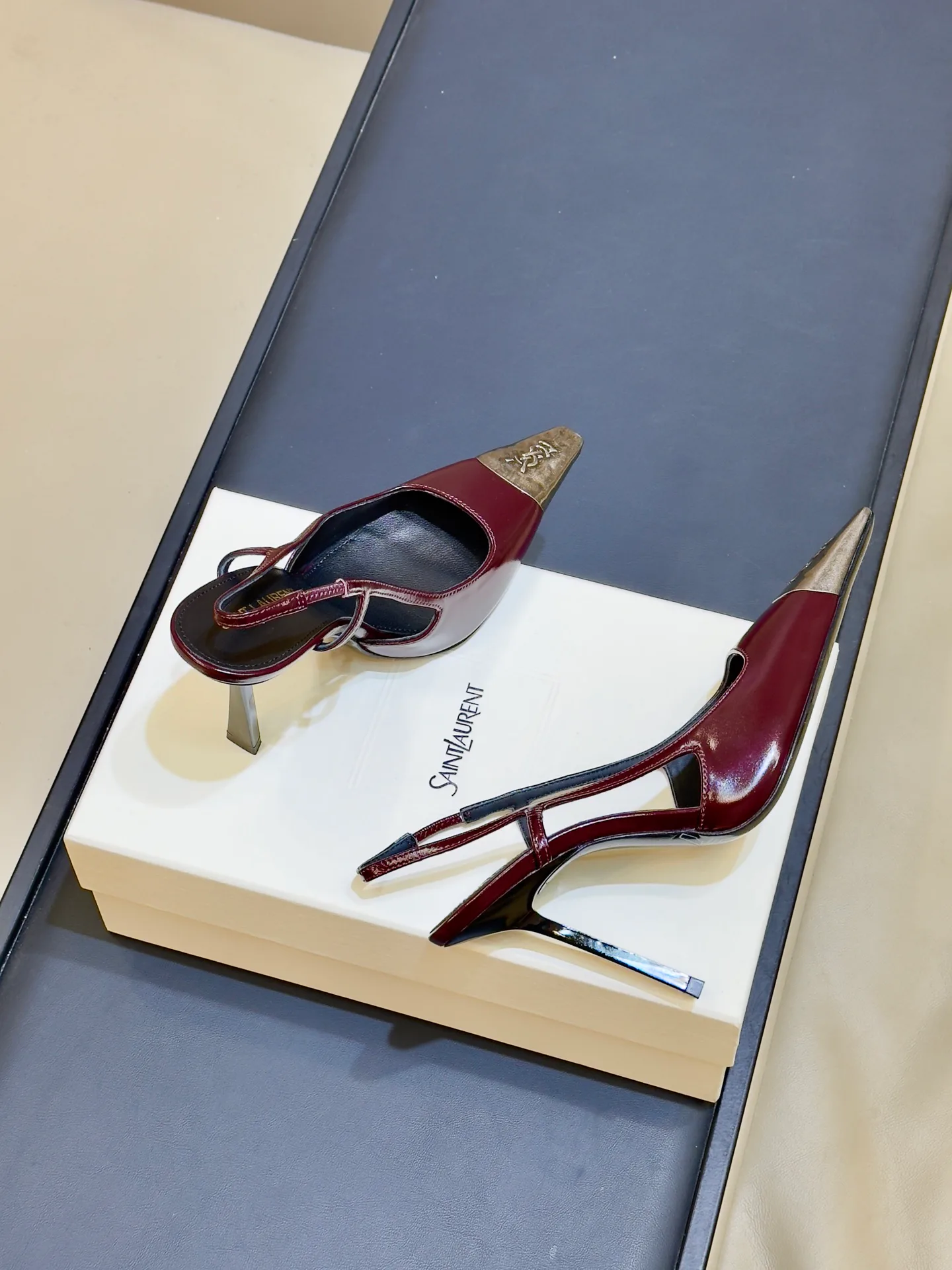 Туфли Женские Saint Laurent 18073502