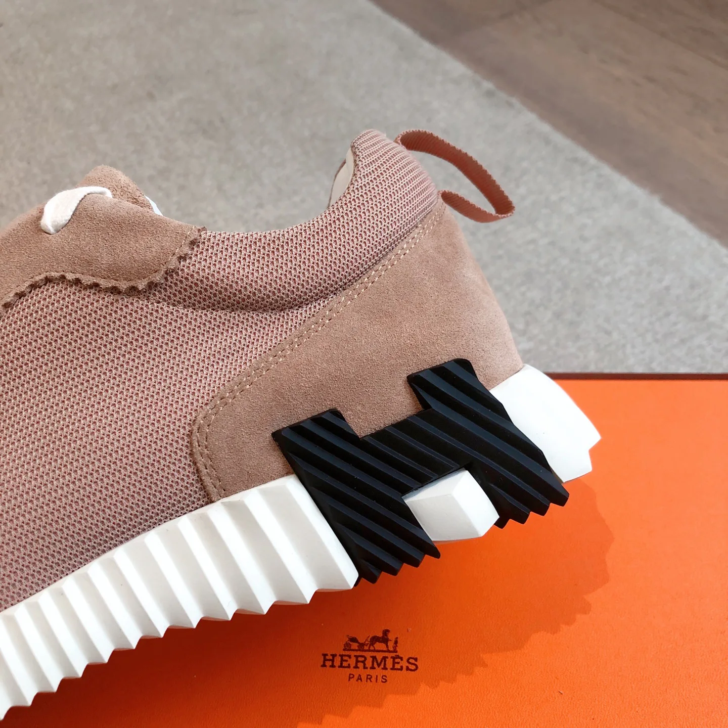 Кроссовки Женские Hermes 1154411