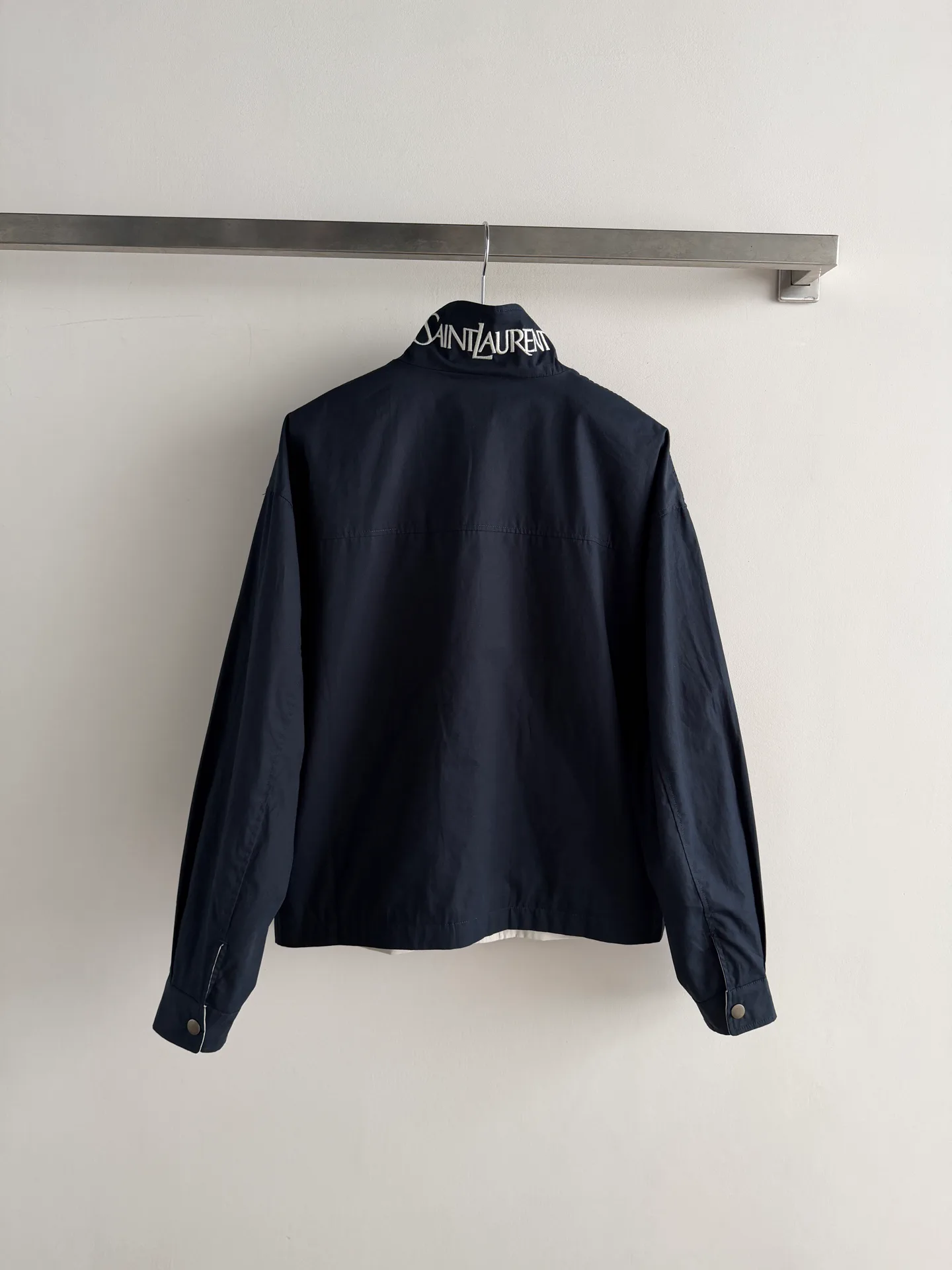 Куртки И Пуховики Женские Saint Laurent 18601937