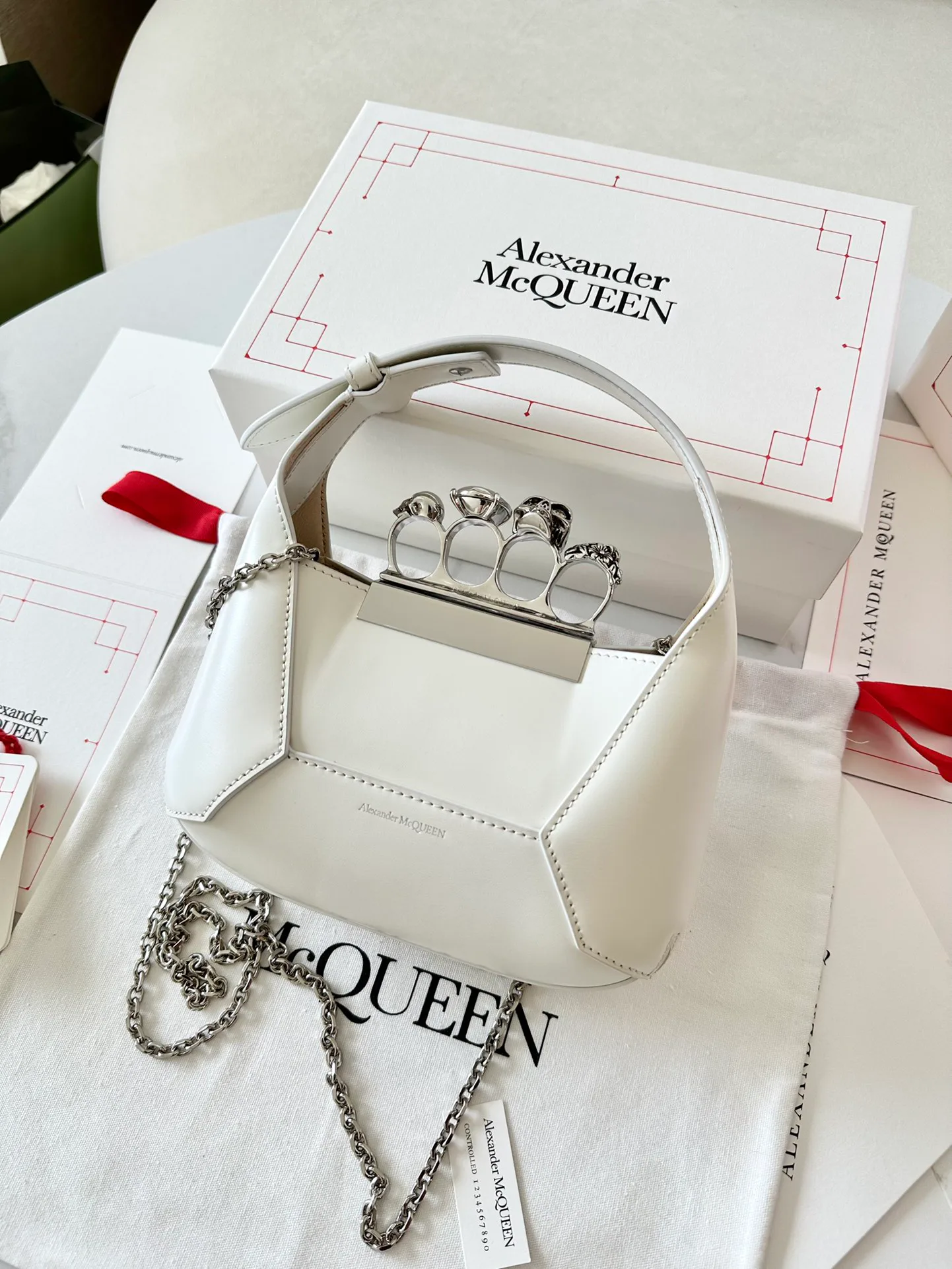 Сумки На Ремне Женские Alexander Mcqueen 11472547